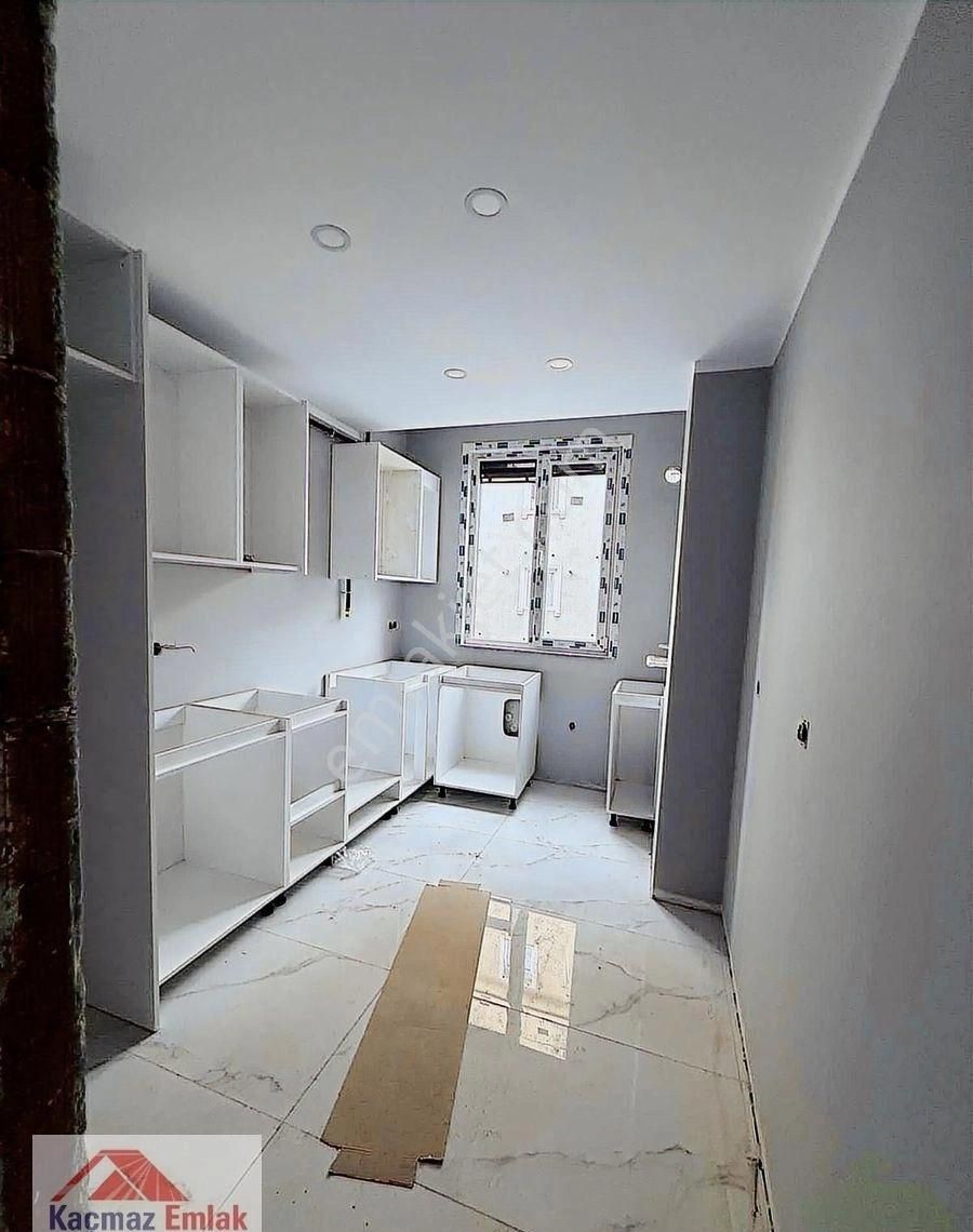 Cevizli'de Minibüs Yolu Üzeri 1 Aya Teslim 3+1 Sıfır Daire - Görsel 14