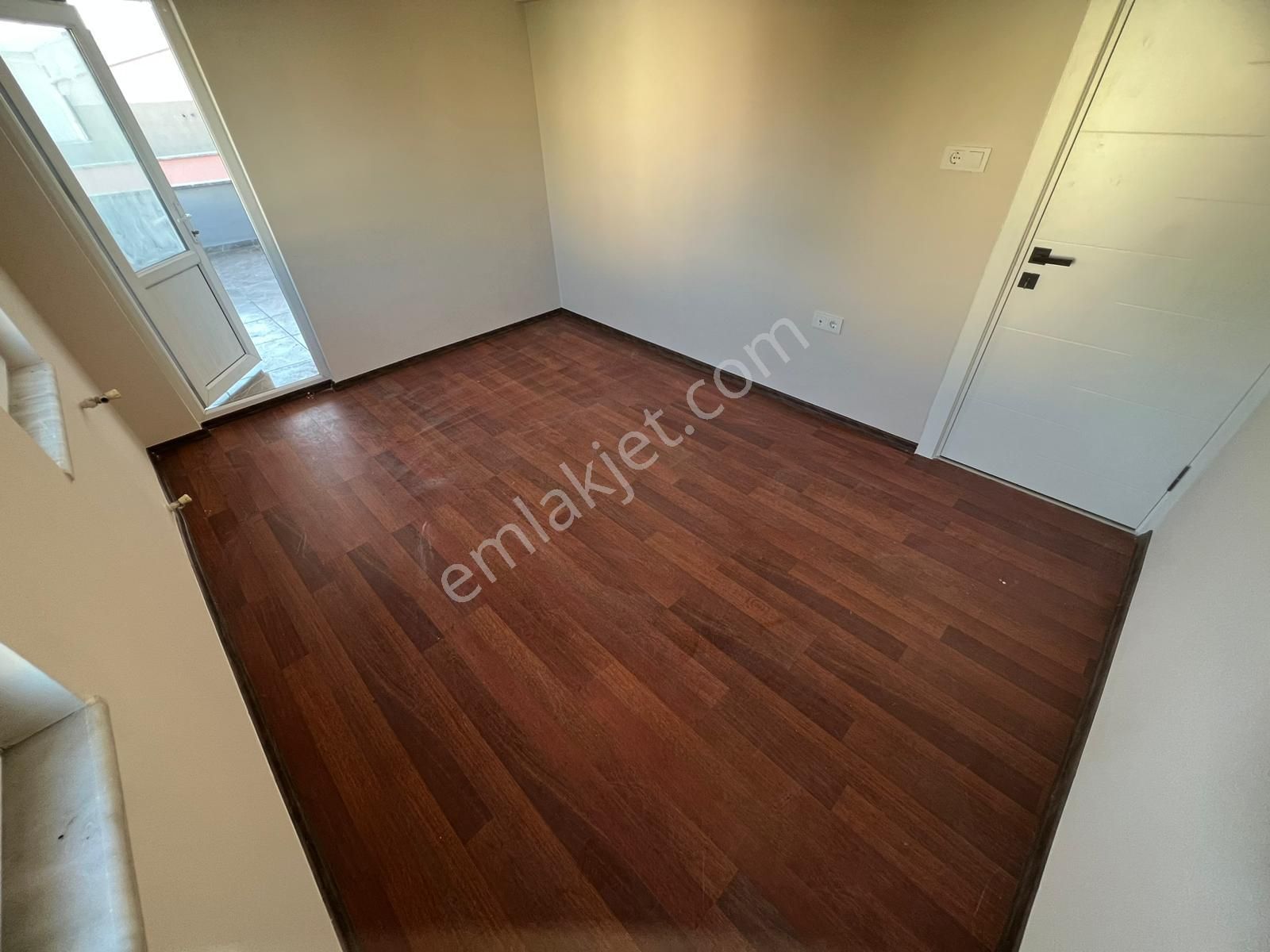 ▓karabuluttan▓ Kaçırılmayacak Fırsatta Teraslı & Lüx 3+1 Satılık Müstakil - Görsel 10