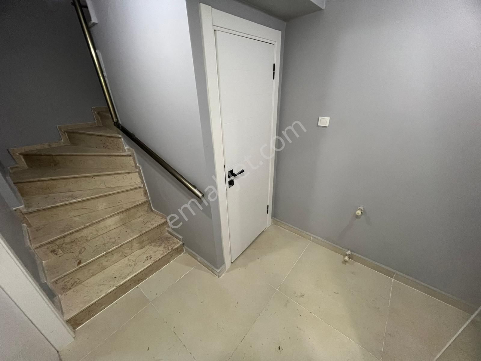 ▓karabuluttan▓ Kaçırılmayacak Fırsatta Teraslı & Lüx 3+1 Satılık Müstakil - Görsel 24