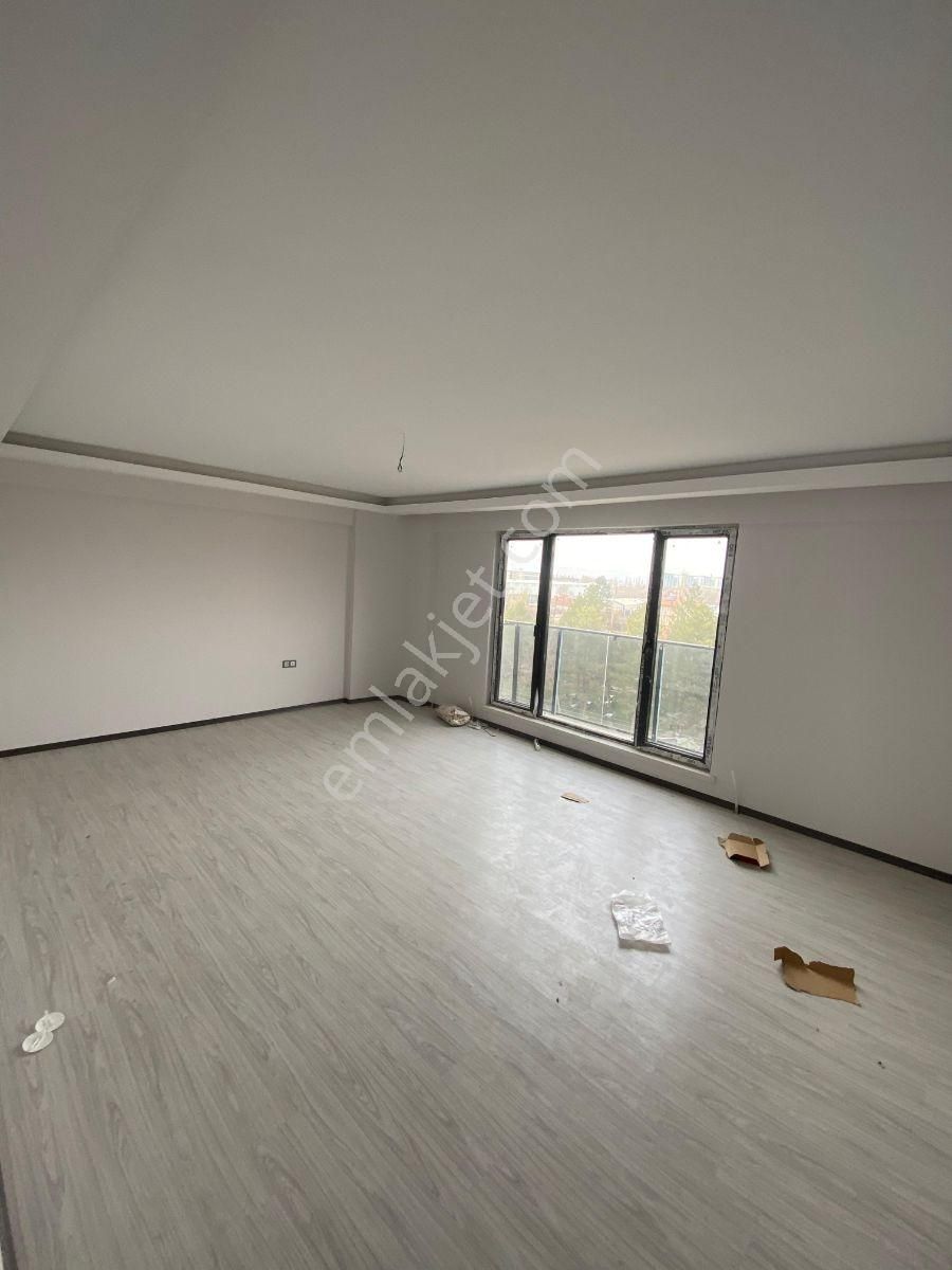 Ayzen Emlak'dan Altınova'da Sıfır Satılık Daire - Görsel 9