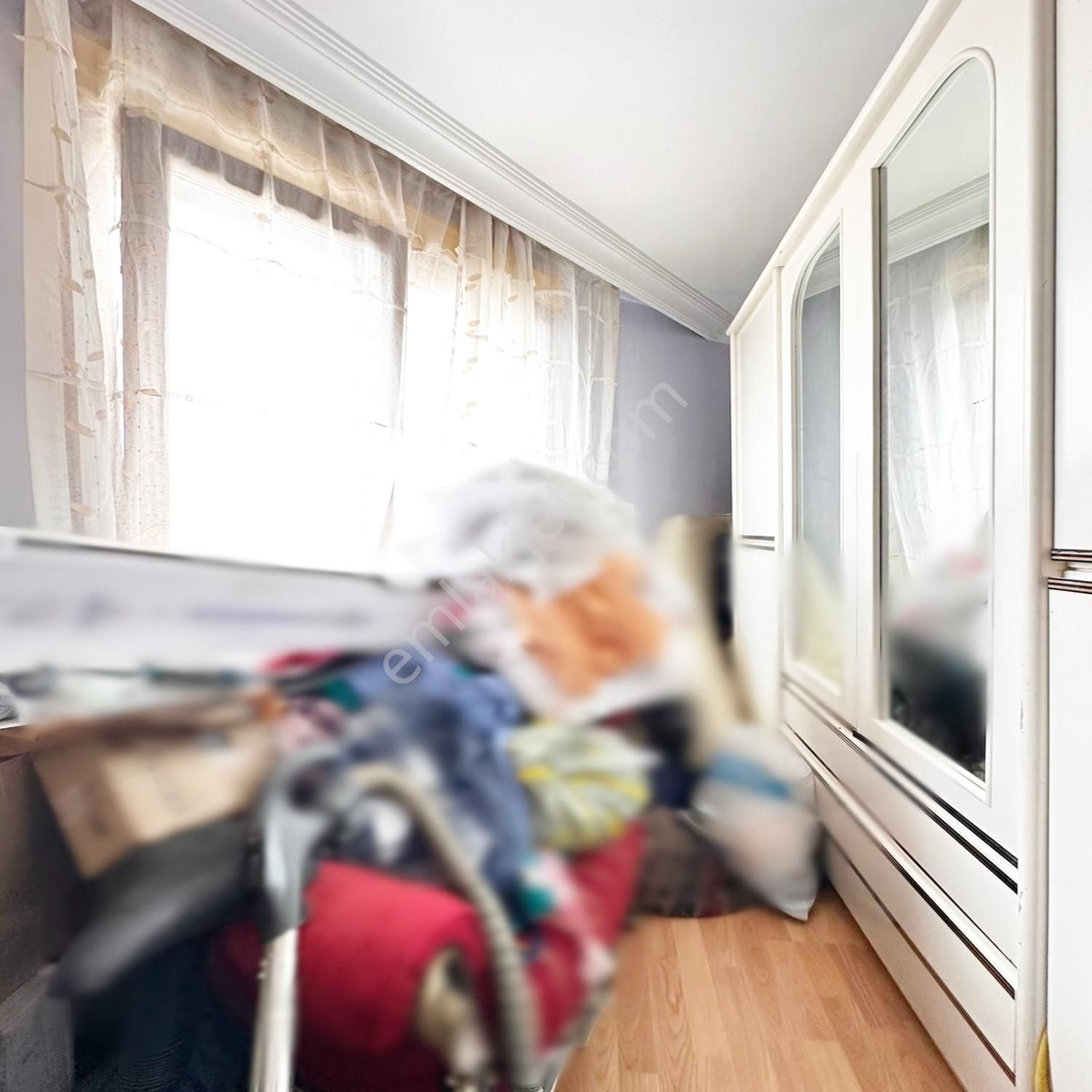 Çekmeköy Yapı Gayrimenkul'den Merkez Mah. 3+1 Ara Kat !! - Görsel 13