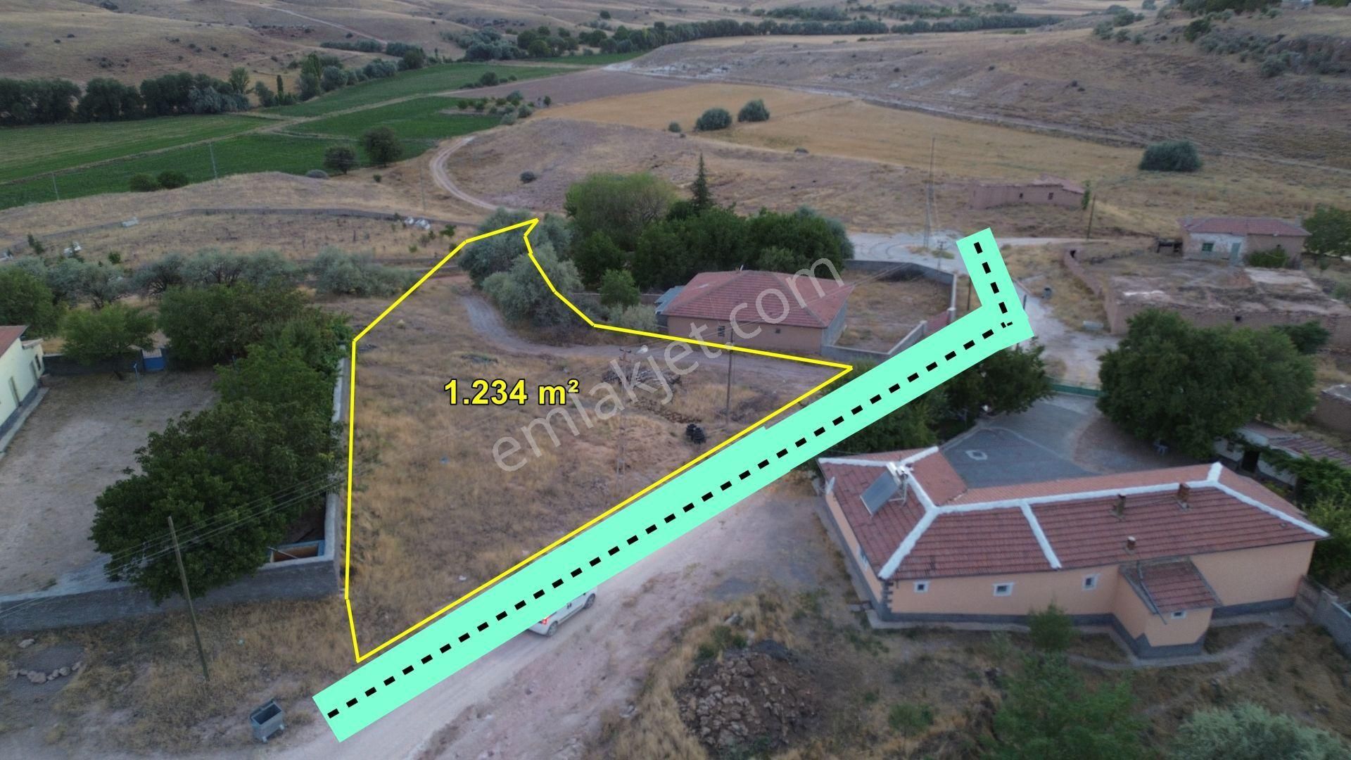 Kırşehir Mucur Asmakaradam Da 1.234 M² Müstakil Tapulu Konut İmarlı Arsa - Görsel 5