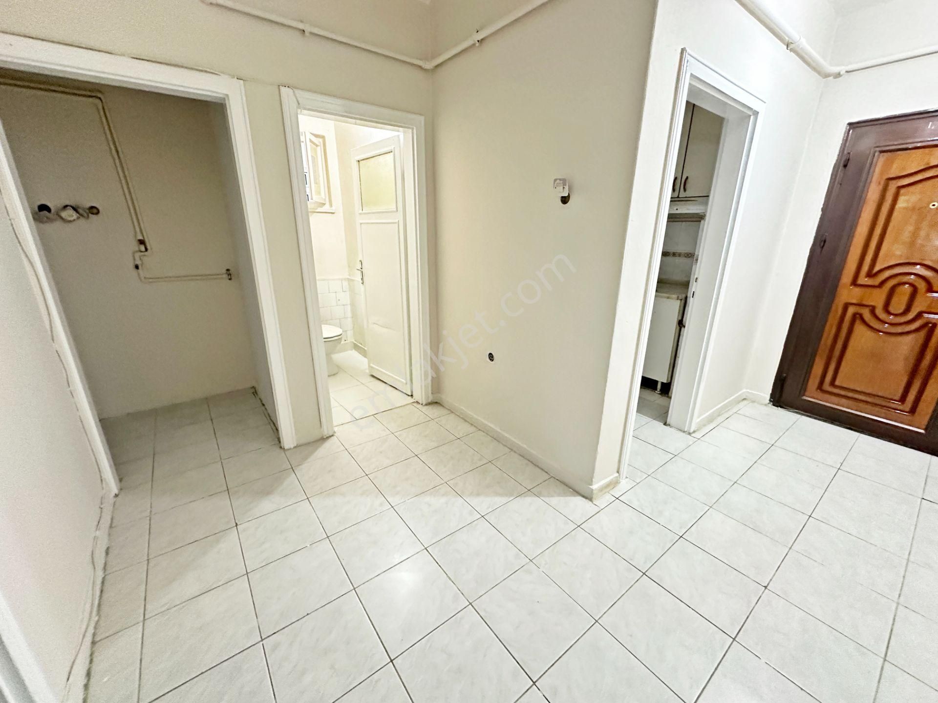 Aşağı Eğlence'de Giresun Caddesine Çok Yakın Mimarlar Sokakta Orta Katta 3+1 Yeni Boyalı Balkonlu! - Görsel 27