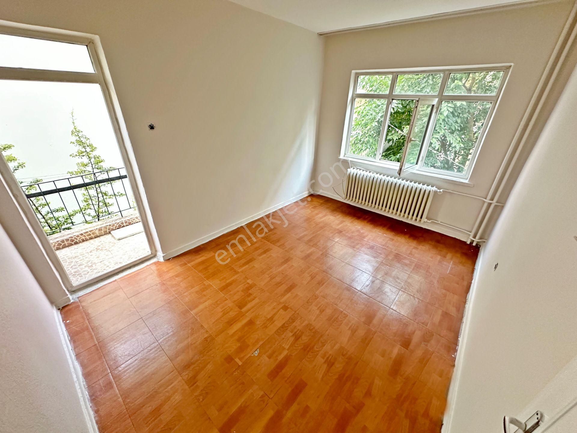 Aşağı Eğlence'de Giresun Caddesine Çok Yakın Mimarlar Sokakta Orta Katta 3+1 Yeni Boyalı Balkonlu! - Görsel 16