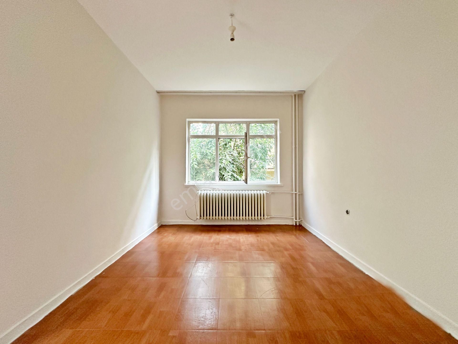 Aşağı Eğlence'de Giresun Caddesine Çok Yakın Mimarlar Sokakta Orta Katta 3+1 Yeni Boyalı Balkonlu! - Görsel 17