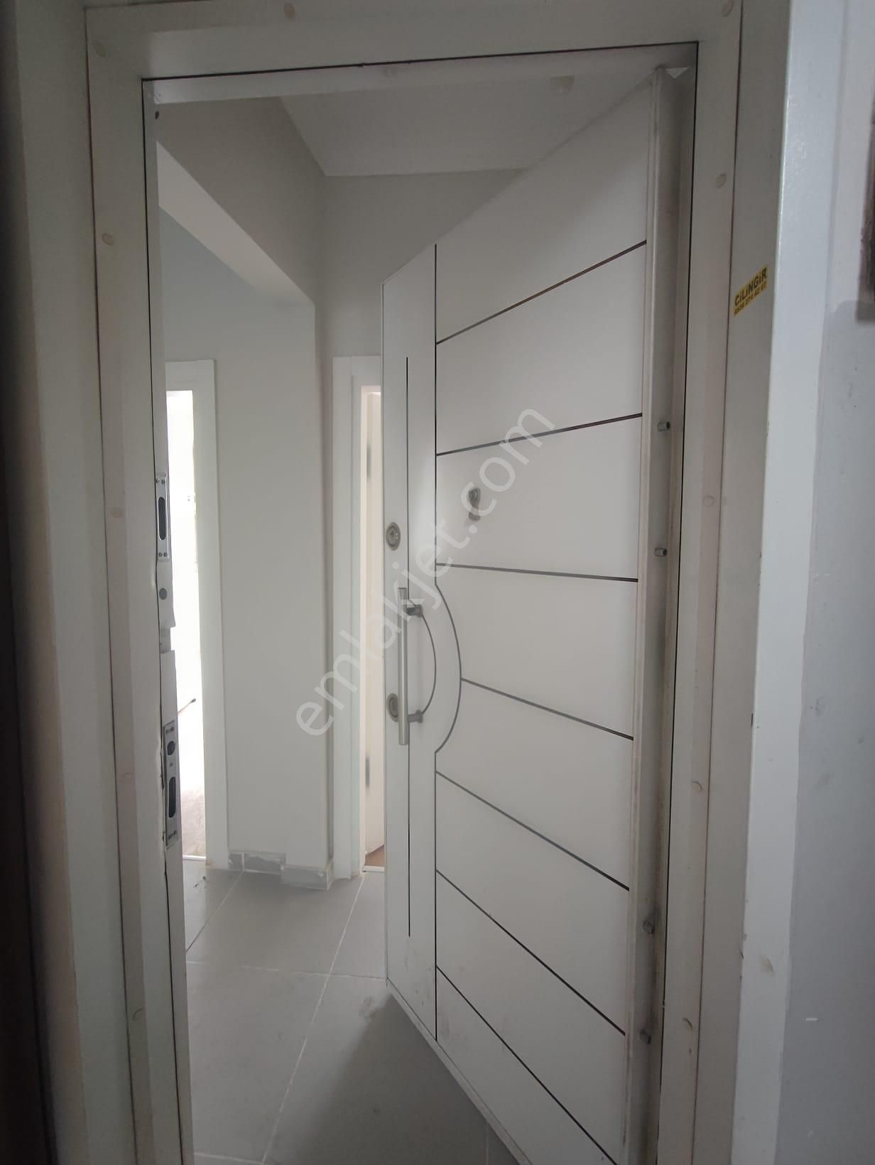 Fatih Aksaray Mahallesinde /2+1/85m2/4. Kat/ Satılık Daire - Görsel 9