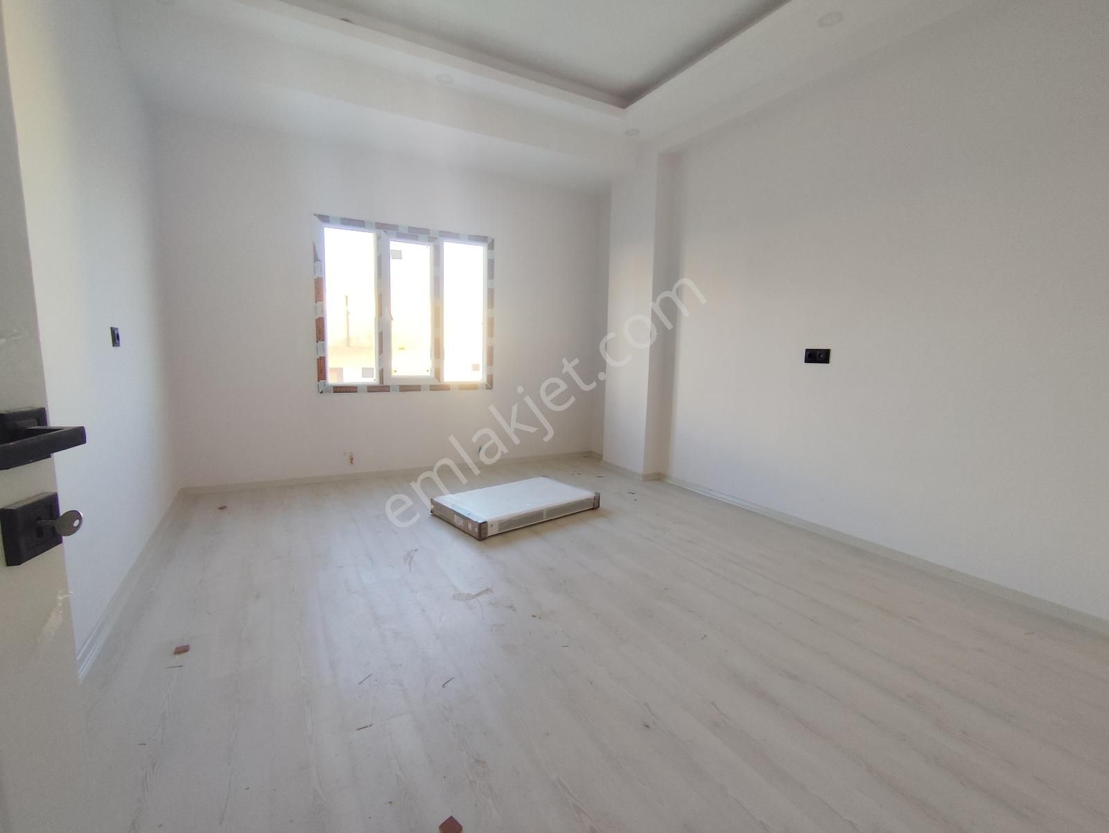 Acar Emlaktan Çarşı Merkezde 80m2 1+1 Çift Cepheli Büro Ofis - Görsel 14