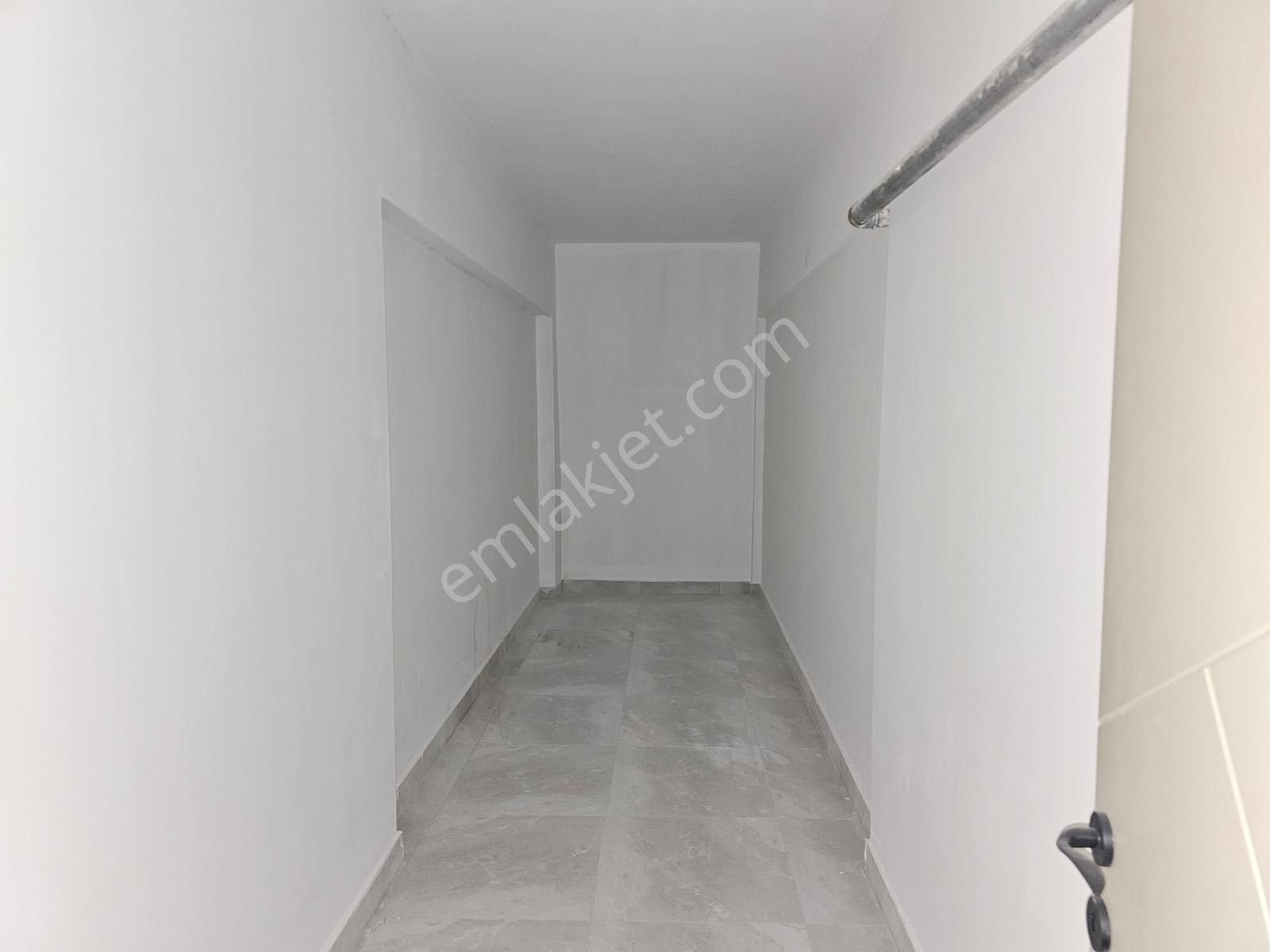 Altındağ Ulubey Cd.siteler Baran Plaza 100m2 2.kat Ofis - Görsel 11