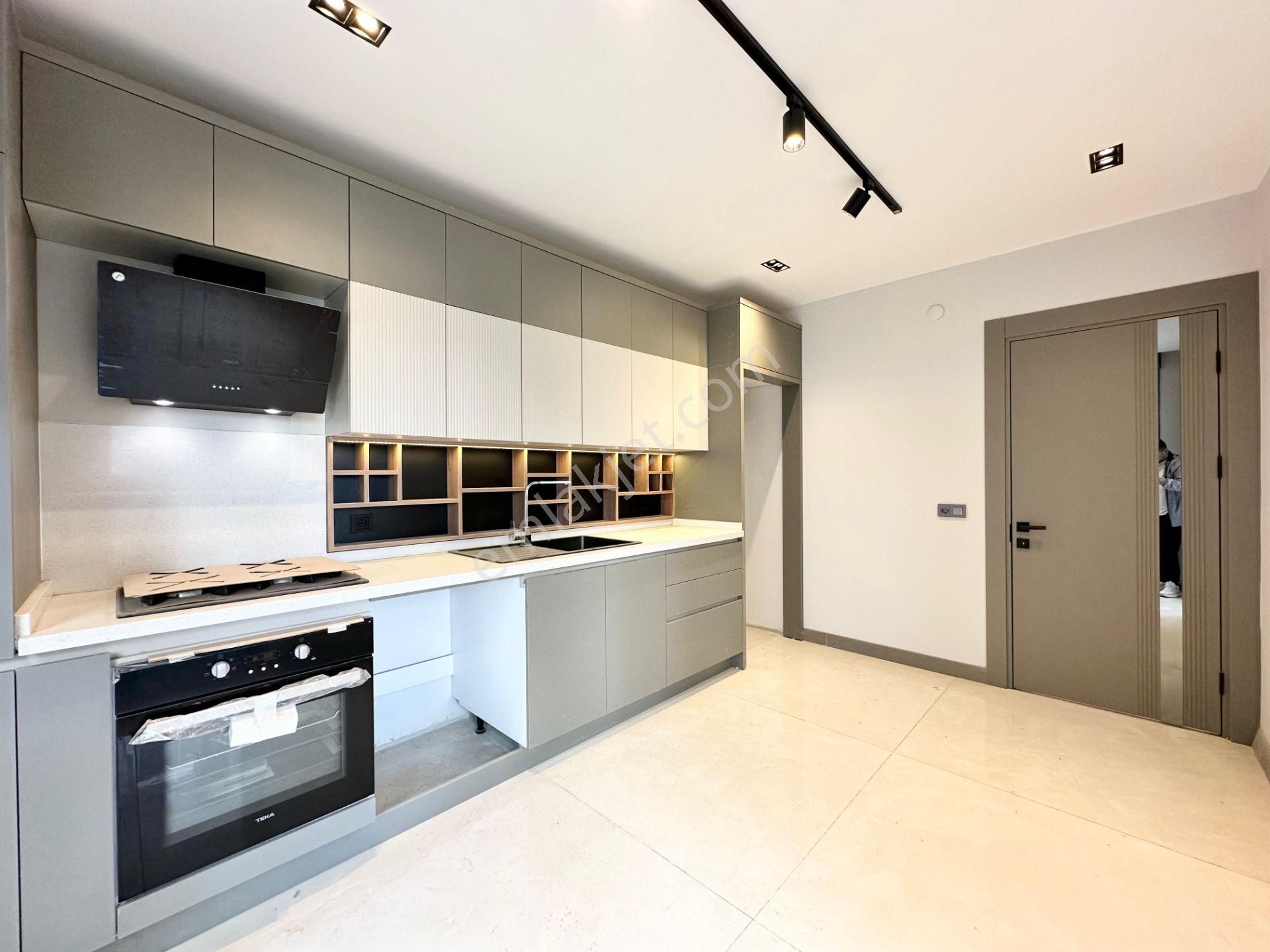 ꧁ay Emlaktan꧂altınkum'da Arakat Modern Tasarım Ebeveyn Banyolu Satılık 2+1 Ultra Lüks Daire - Görsel 26