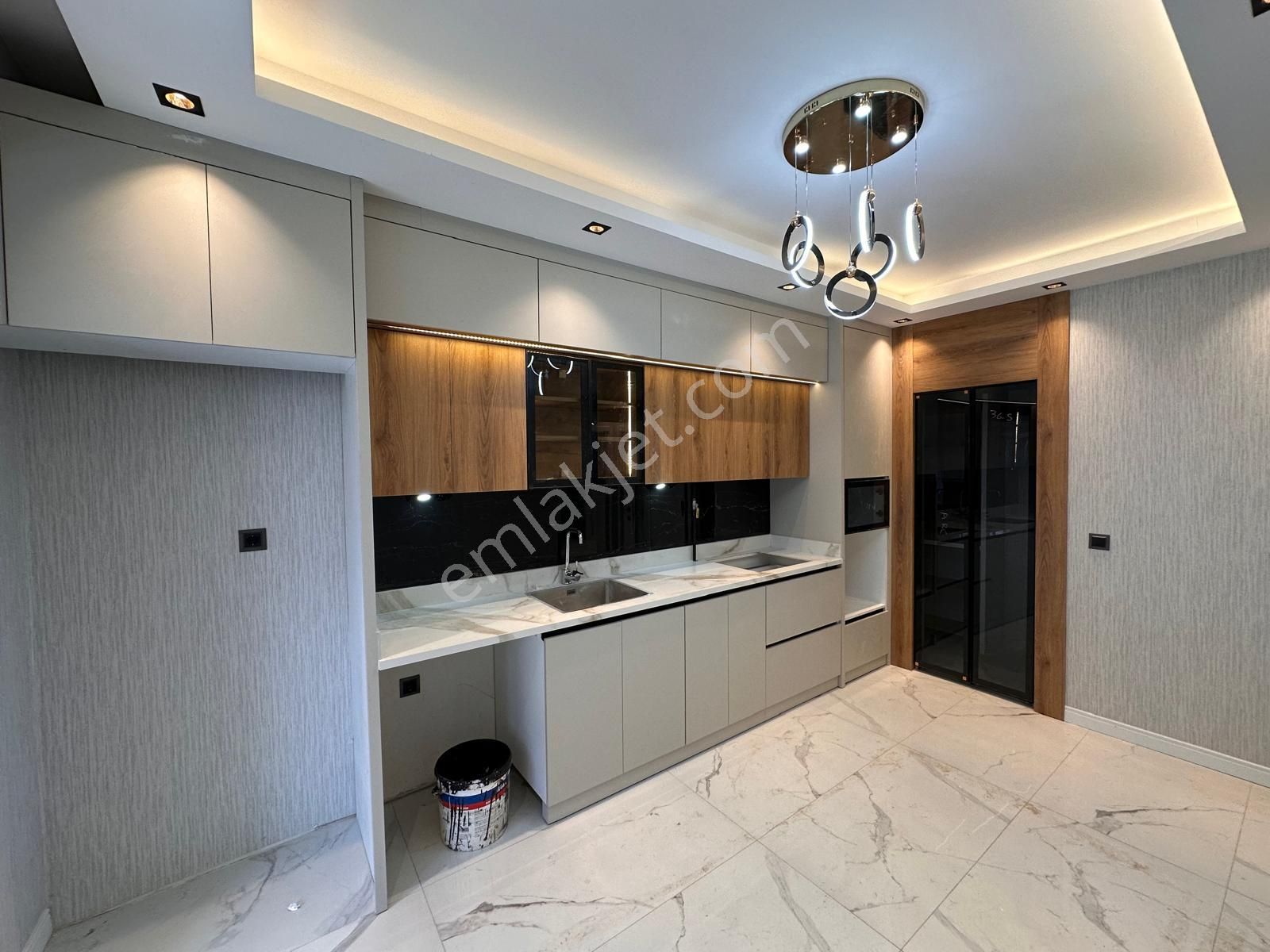 Araplar Mahallesin De Ultra Lüx 3+1 Site İçi Geniş Daireler