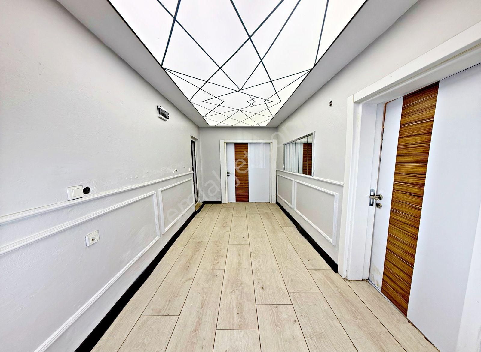 Yeşilkent Mahallesinde Caddeye 4 Dk 2+1 Bahçe Kullanımlı Fırsat Daire!! - Görsel 16