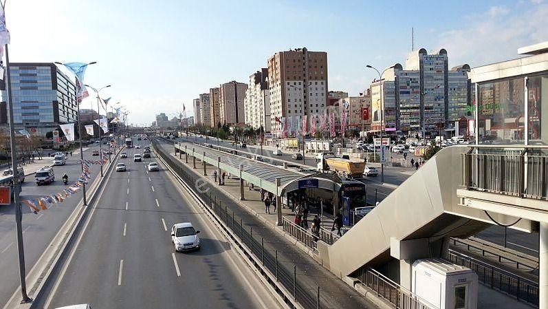 Yeşilkent Mahallesinde Caddeye 4 Dk 2+1 Bahçe Kullanımlı Fırsat Daire!! - Görsel 21