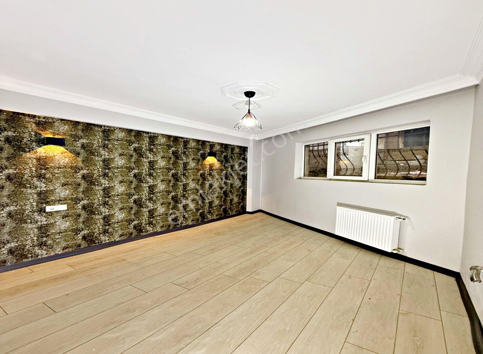 Yeşilkent Mahallesinde Caddeye 4 Dk 2+1 Bahçe Kullanımlı Fırsat Daire!! - Görsel 10