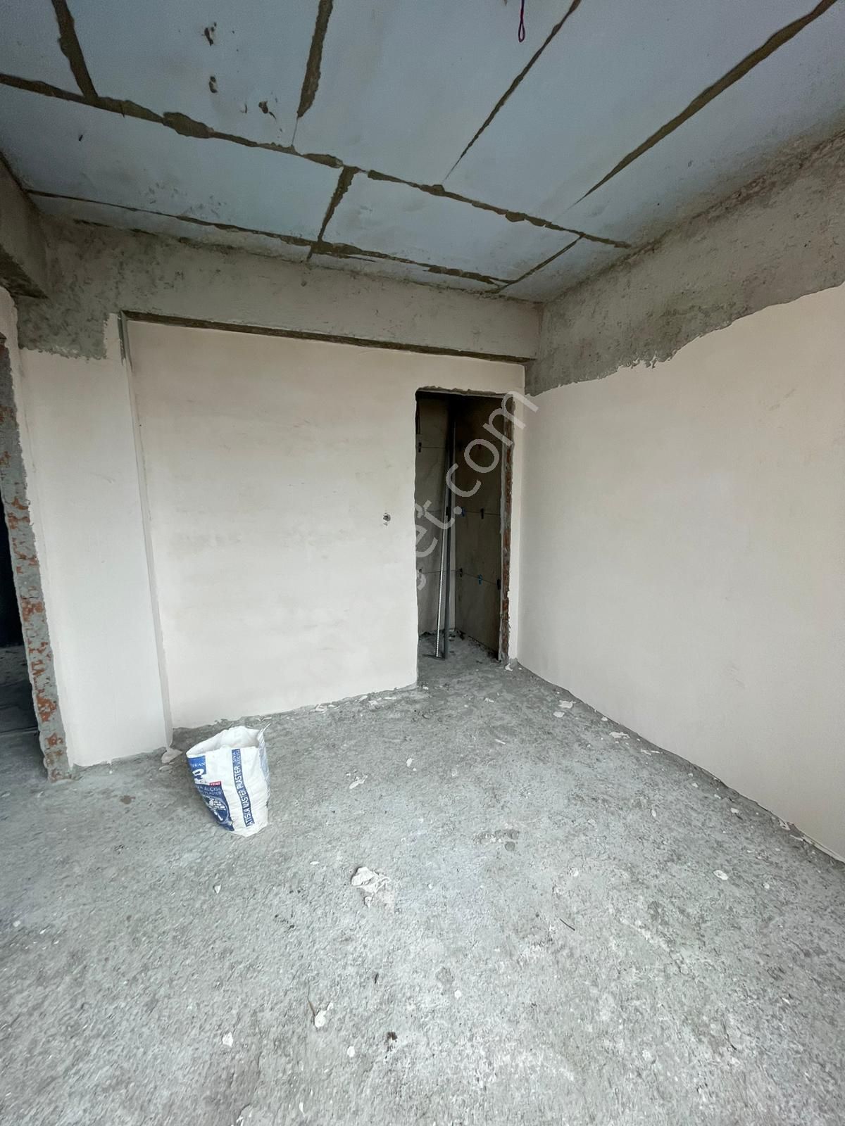 Afyon Üçok Emlaktan Mareşal F Çakmak Mah Satılık 2+1 Sıfır Lüx Ebebeyn Banyolu Daire - Görsel 8