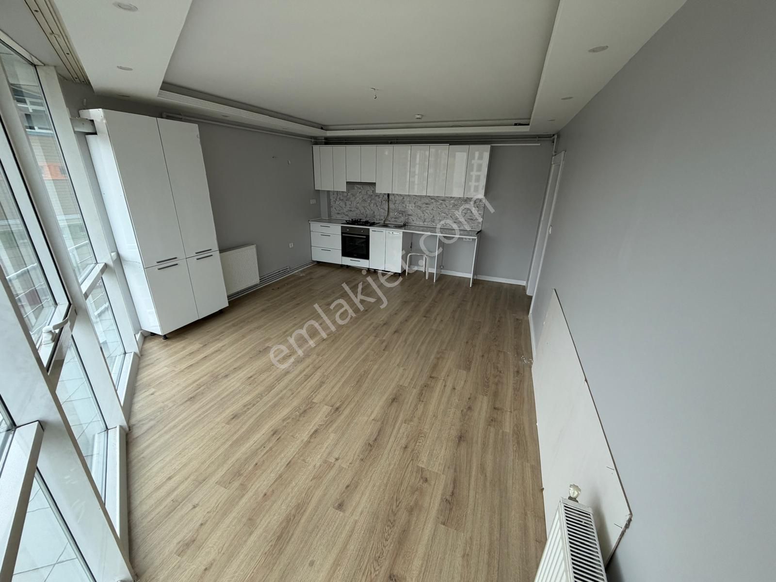 Pendik Kaynarca Mavi Kule Residence 2+1
