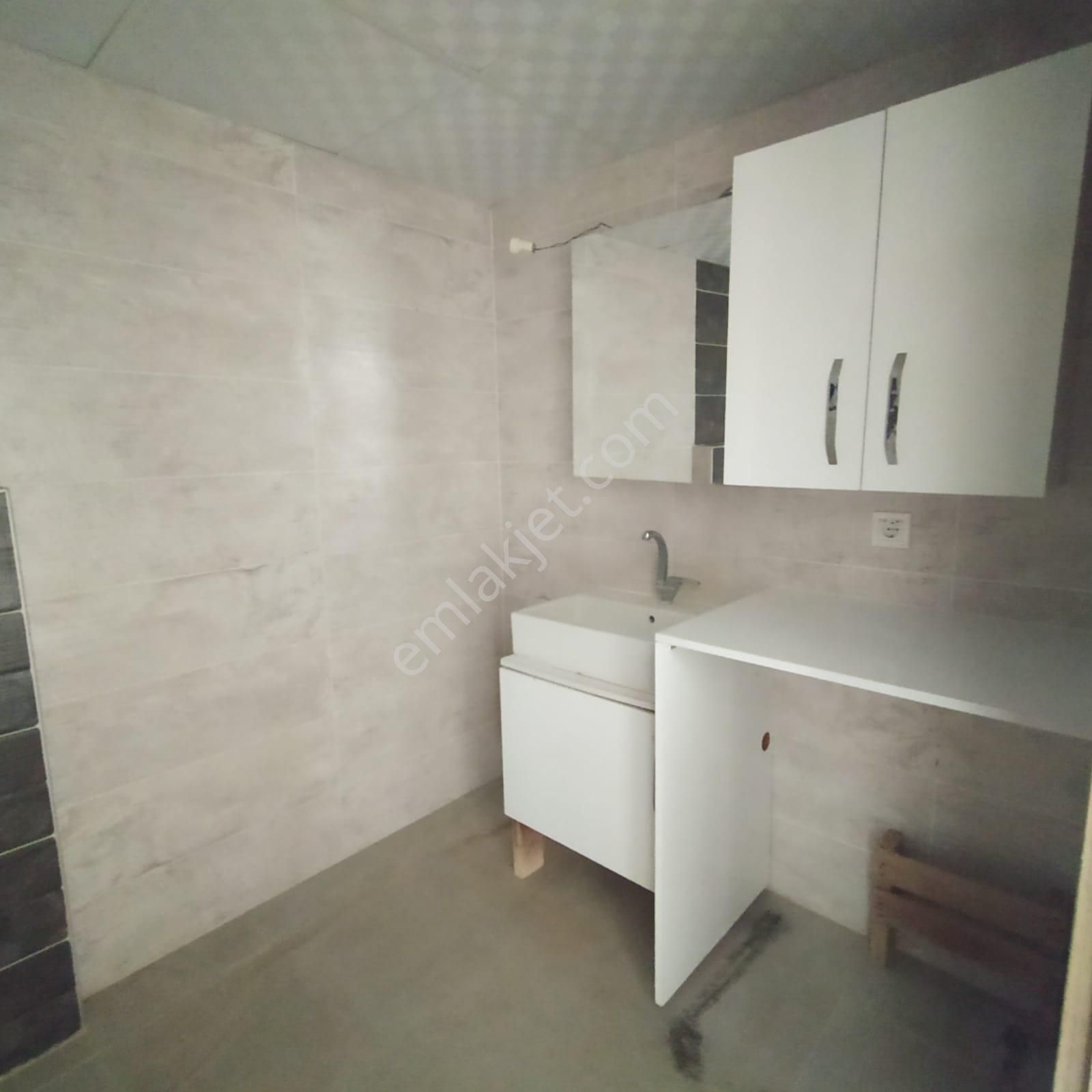 Eşiyok Gayrımenkulden Torbalı Da 3+1 Kiralık Daire - Görsel 8