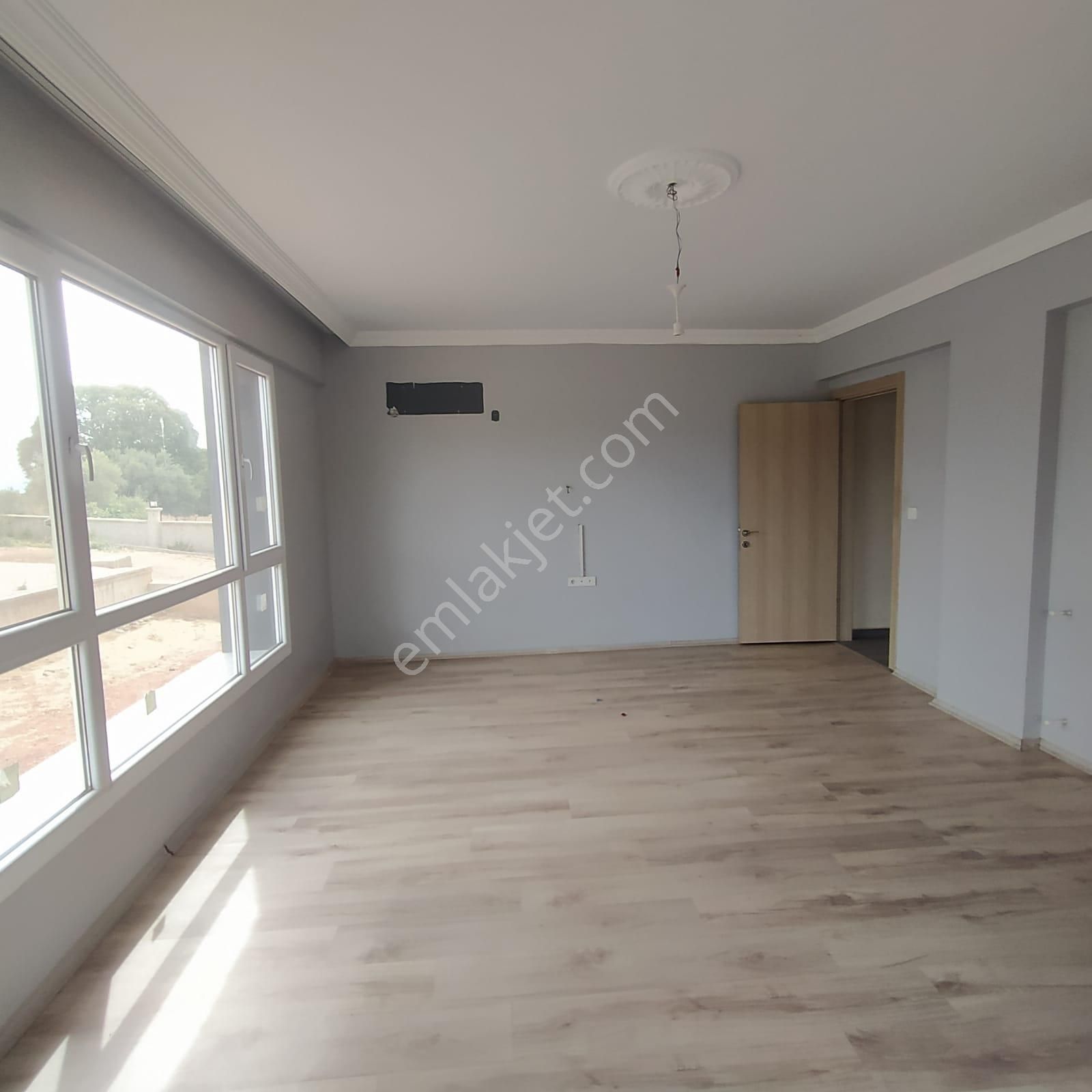 Eşiyok Gayrımenkulden Torbalı Da 3+1 Kiralık Daire - Görsel 9