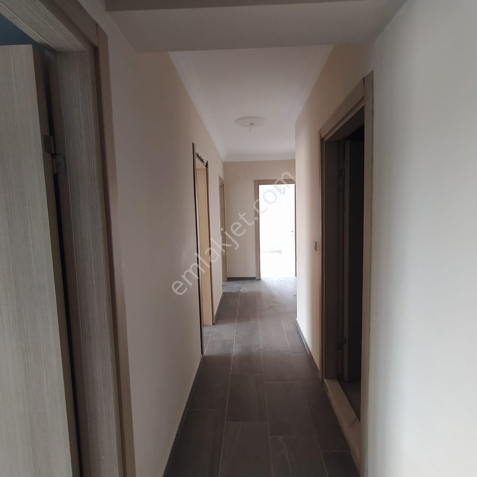 Eşiyok Gayrımenkulden Torbalı Da 3+1 Kiralık Daire - Görsel 5