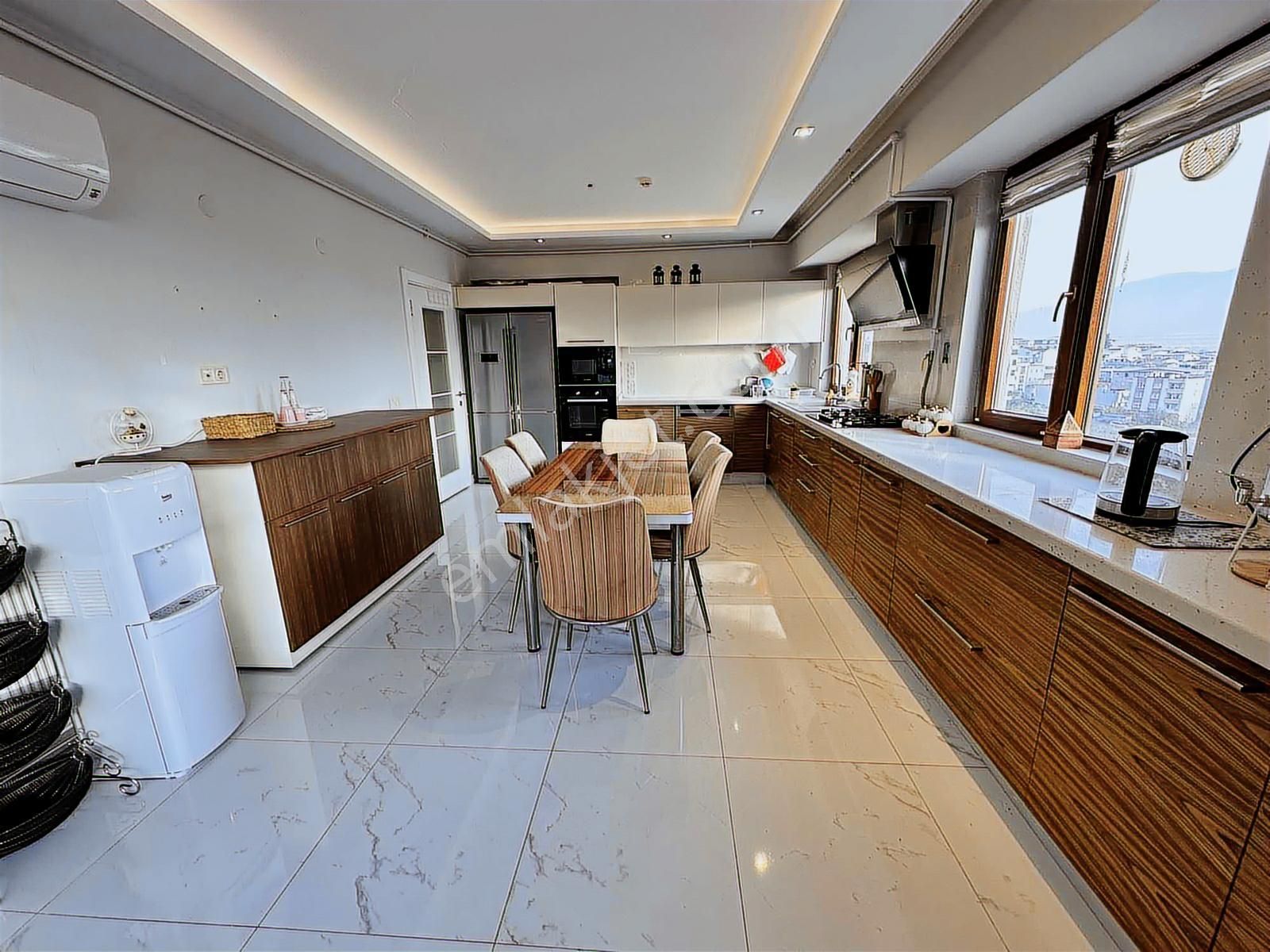 Atış Yapı Centrum'da Manzaralı Satılık Daire - Görsel 25