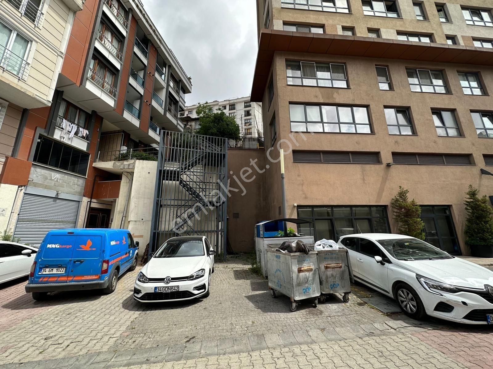 Para'dn Full Yeni Eşyali Nef04 Yanında 1+1 Balkonlu - Görsel 9