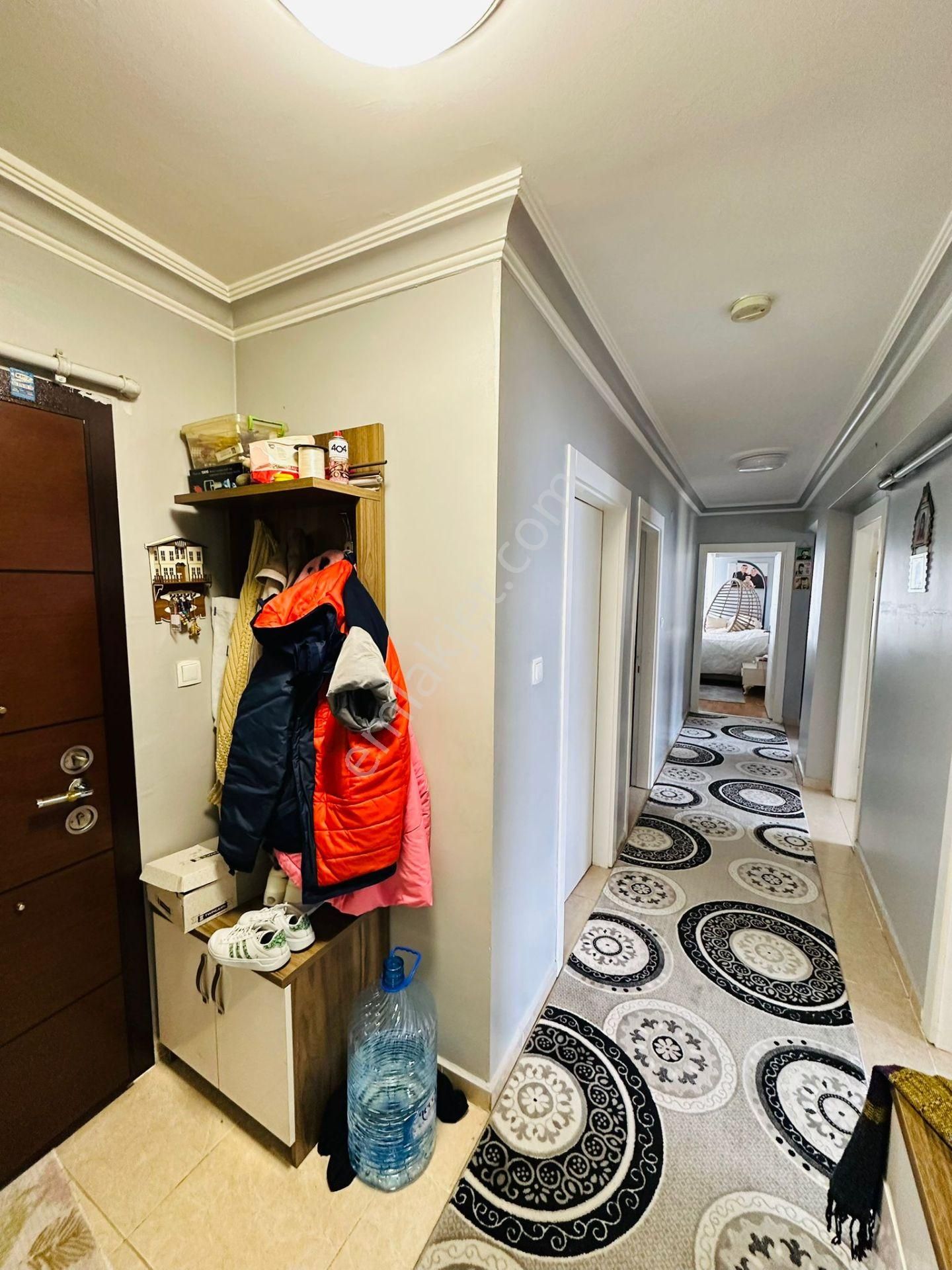 Bostancık Caddesi Dibi Asansörlü Full Yapılı 3+1 Katta Satılık Daire !! - Görsel 23