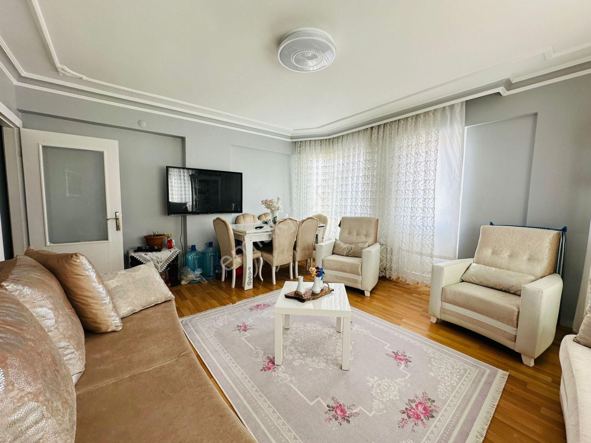 Bostancık Caddesi Dibi Asansörlü Full Yapılı 3+1 Katta Satılık Daire !! - Görsel 4