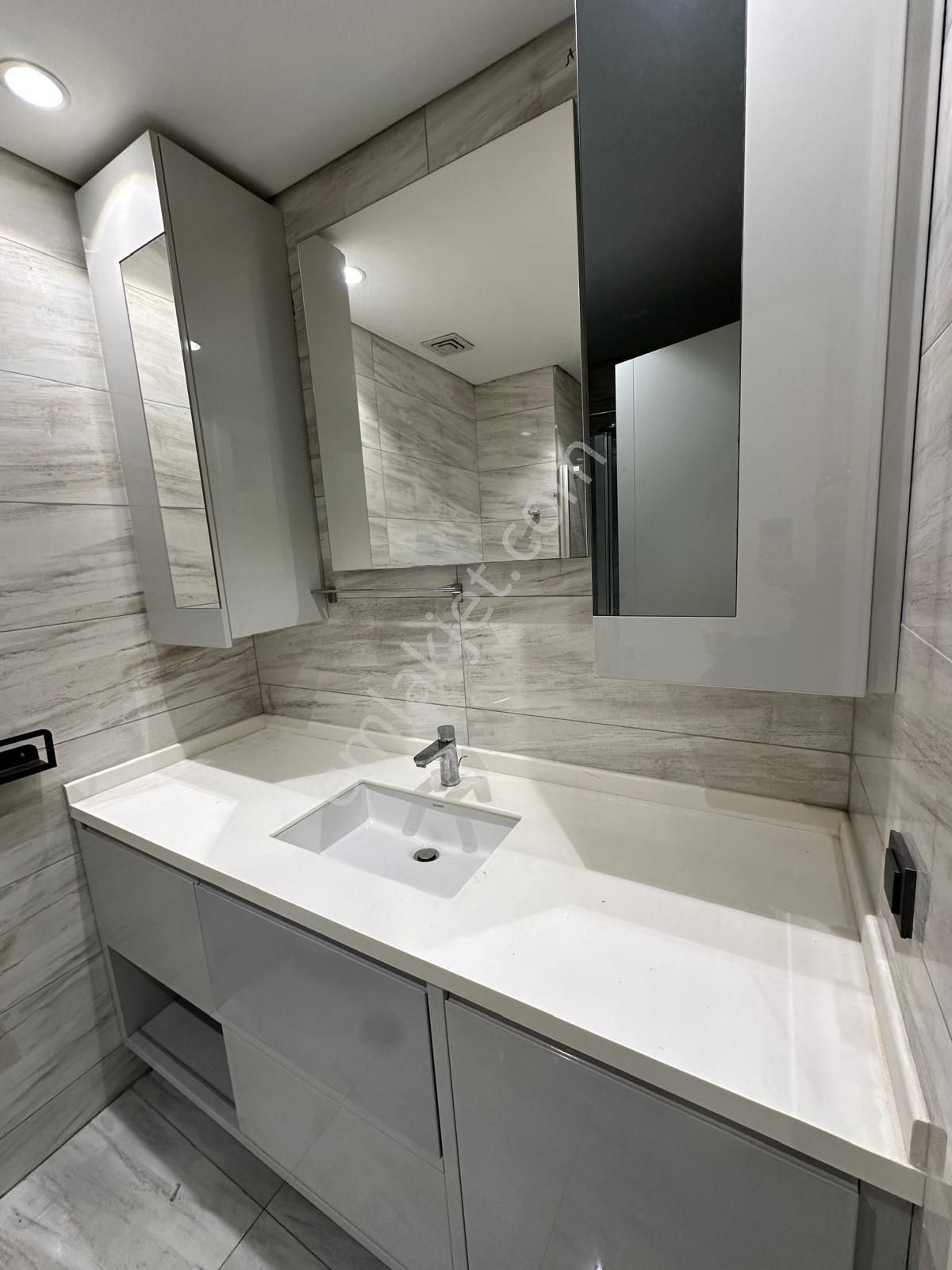 Karat34 Satılık 2+1 Boş Hemen Teslim Önü Açık Ferah - Görsel 24