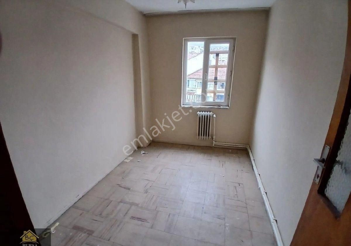 Bursa Yıldırım Karamazk Ta Arakat Kombili Kiralık Daire - Görsel 16