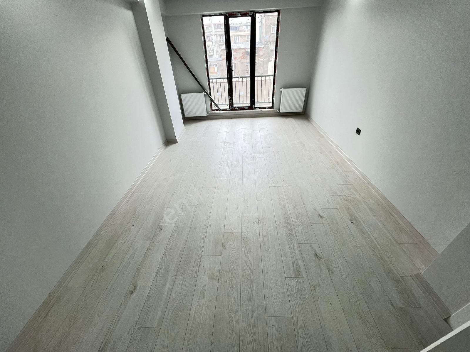 Aydın İnş Cebeci Mah 2+1 90m2 2.kat Ulaşıma Yakın - Görsel 4