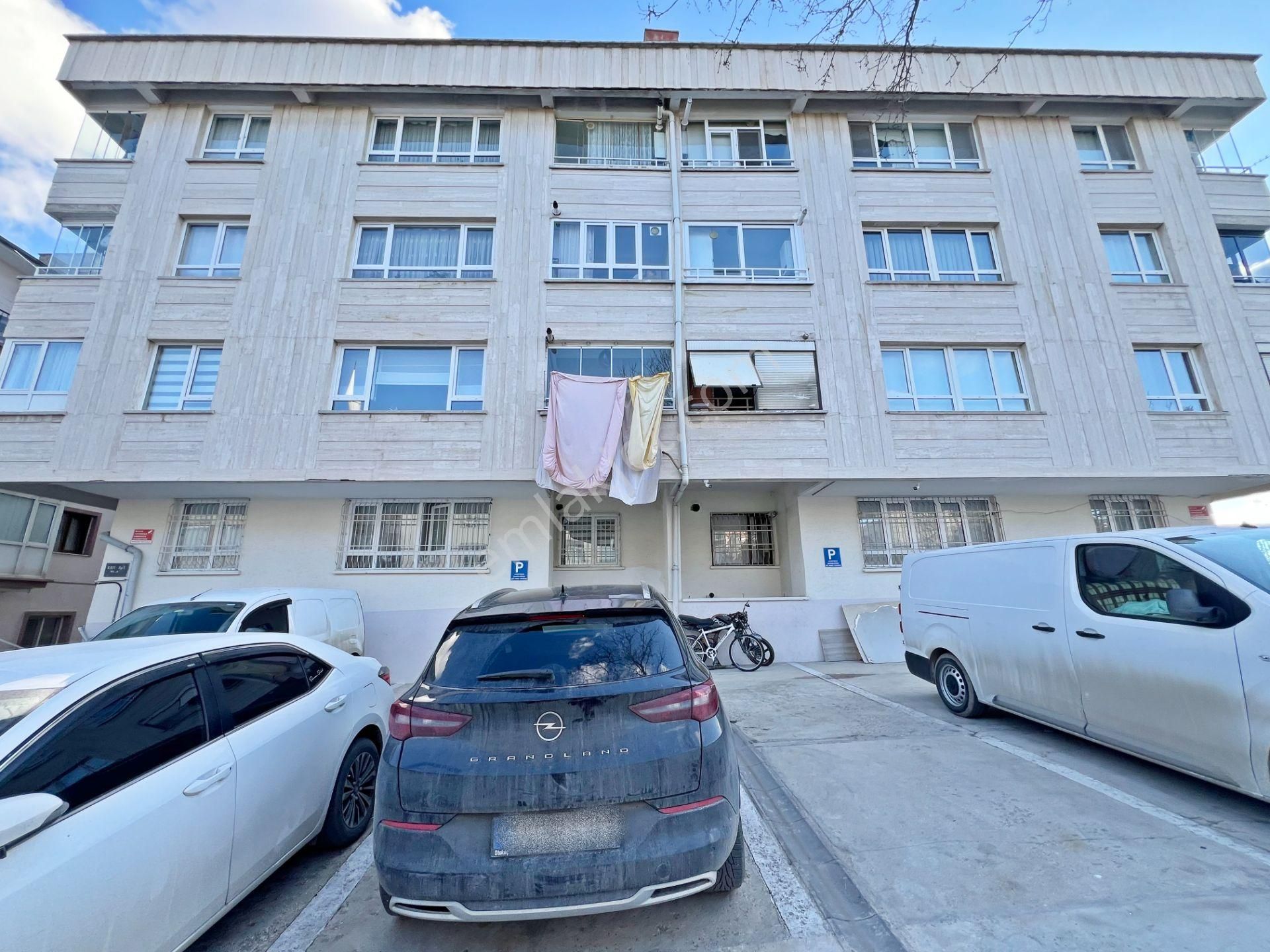 İncirli Refik Saydam Caddesi Yanı Yüksek Giriş 2+1 Bağımsız Salon Balkonlu Satılık Daire - Görsel 34