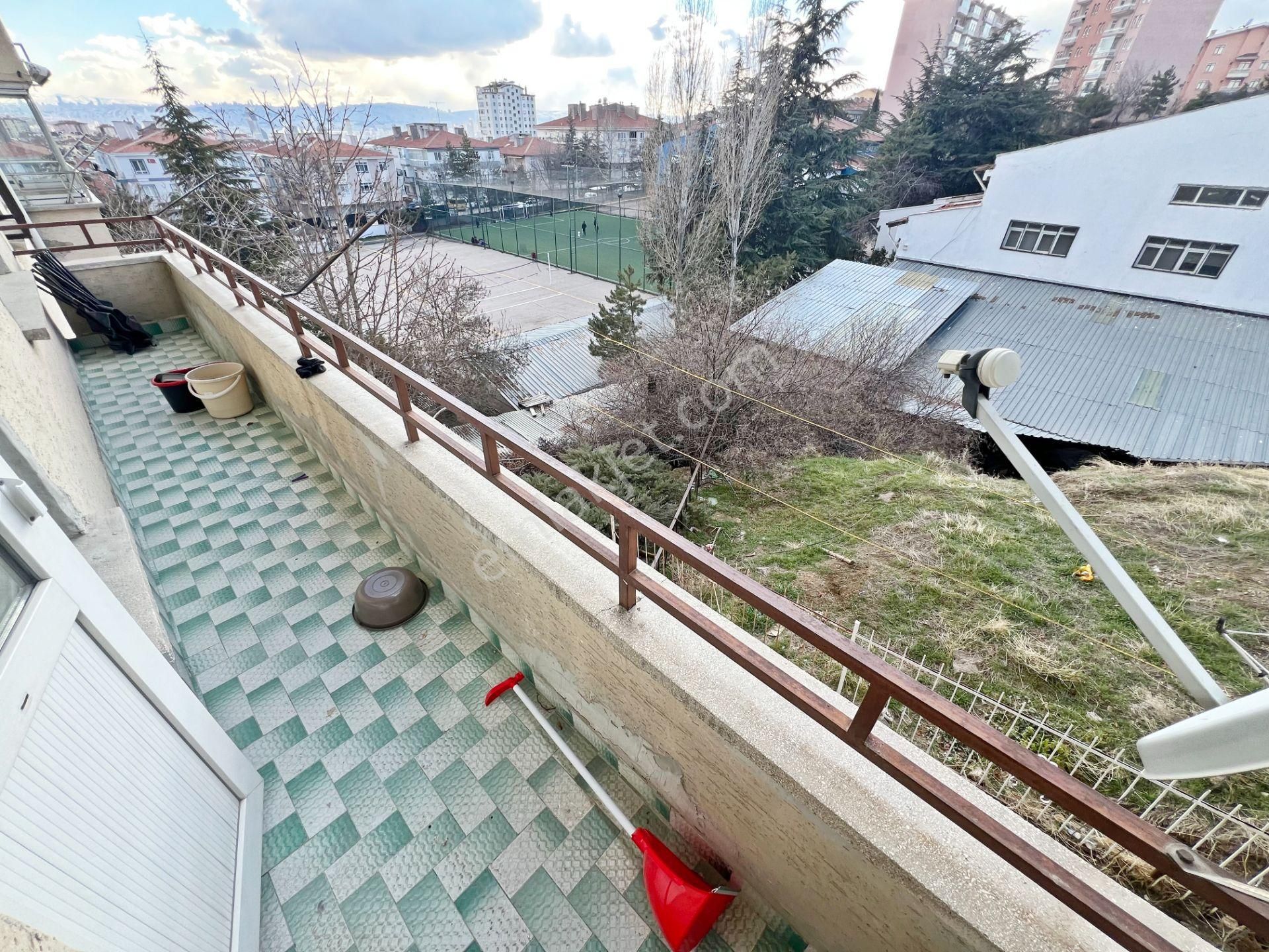 İncirli Refik Saydam Caddesi Yanı Yüksek Giriş 2+1 Bağımsız Salon Balkonlu Satılık Daire - Görsel 15