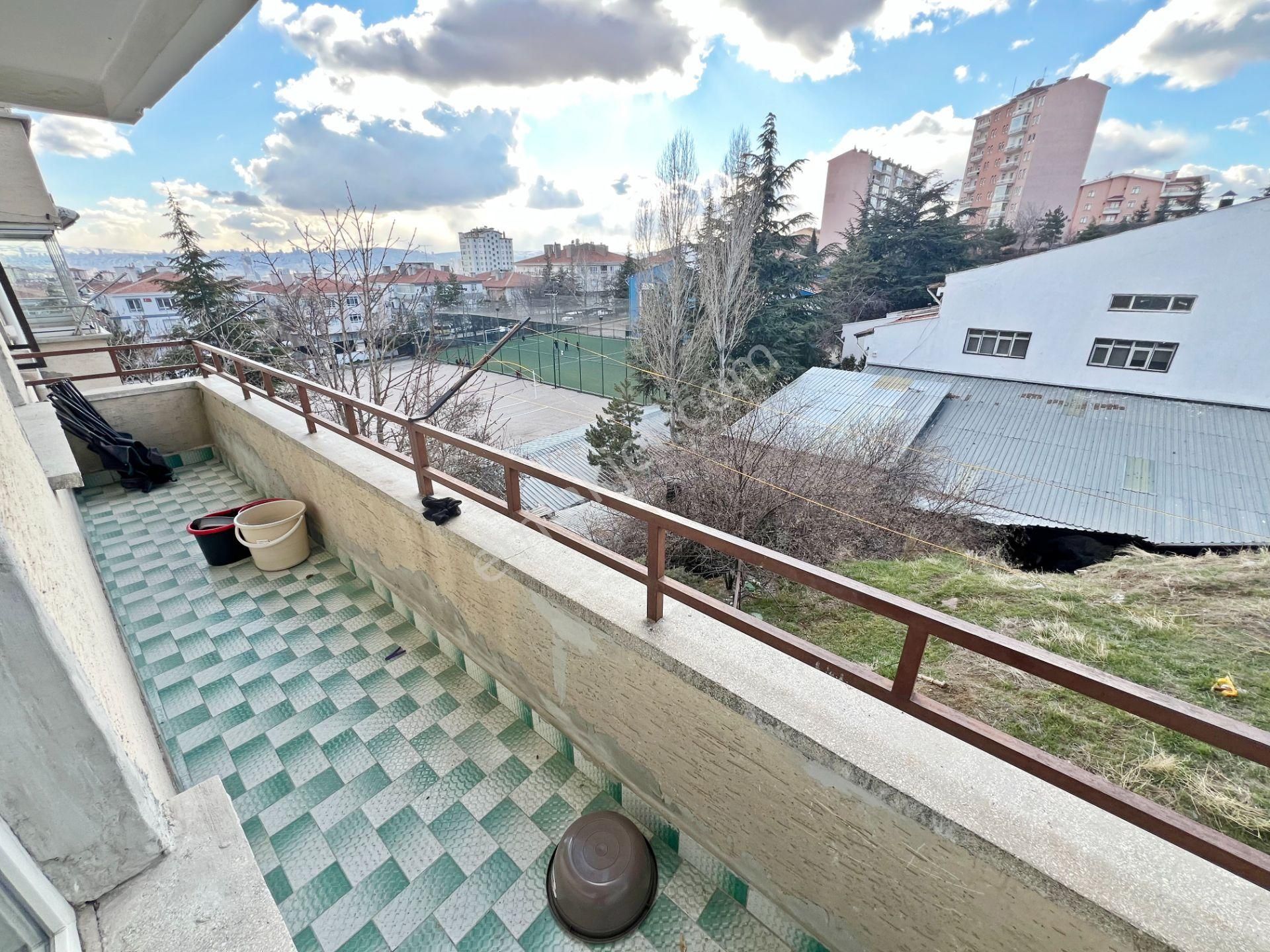 İncirli Refik Saydam Caddesi Yanı Yüksek Giriş 2+1 Bağımsız Salon Balkonlu Satılık Daire - Görsel 14