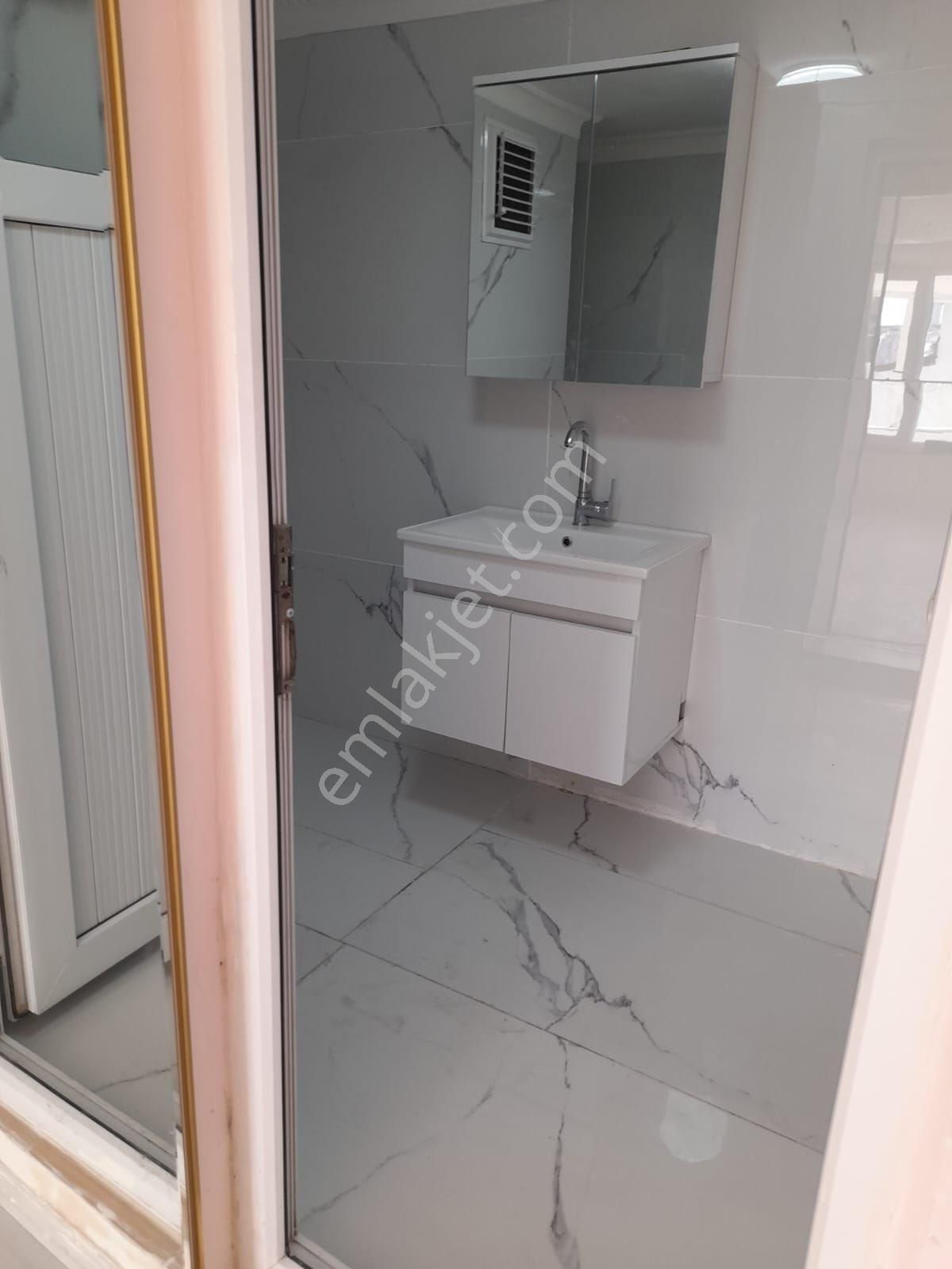 Çınar Mahallesinde İçi Sıfır Keyifli Teras - Görsel 5