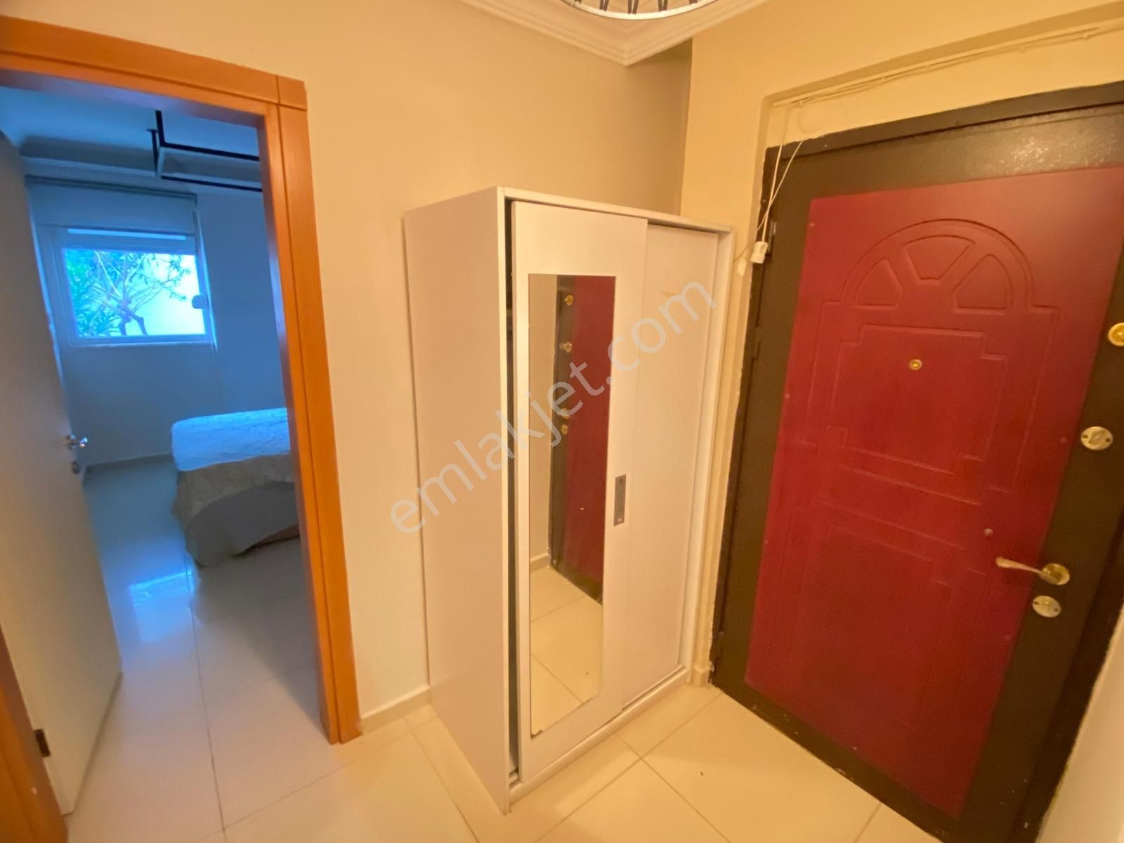 Ata'dan Siteler Denize 50 M Giriş Kat Eşyalı 2 Oda 1 Salon Daire - Görsel 13