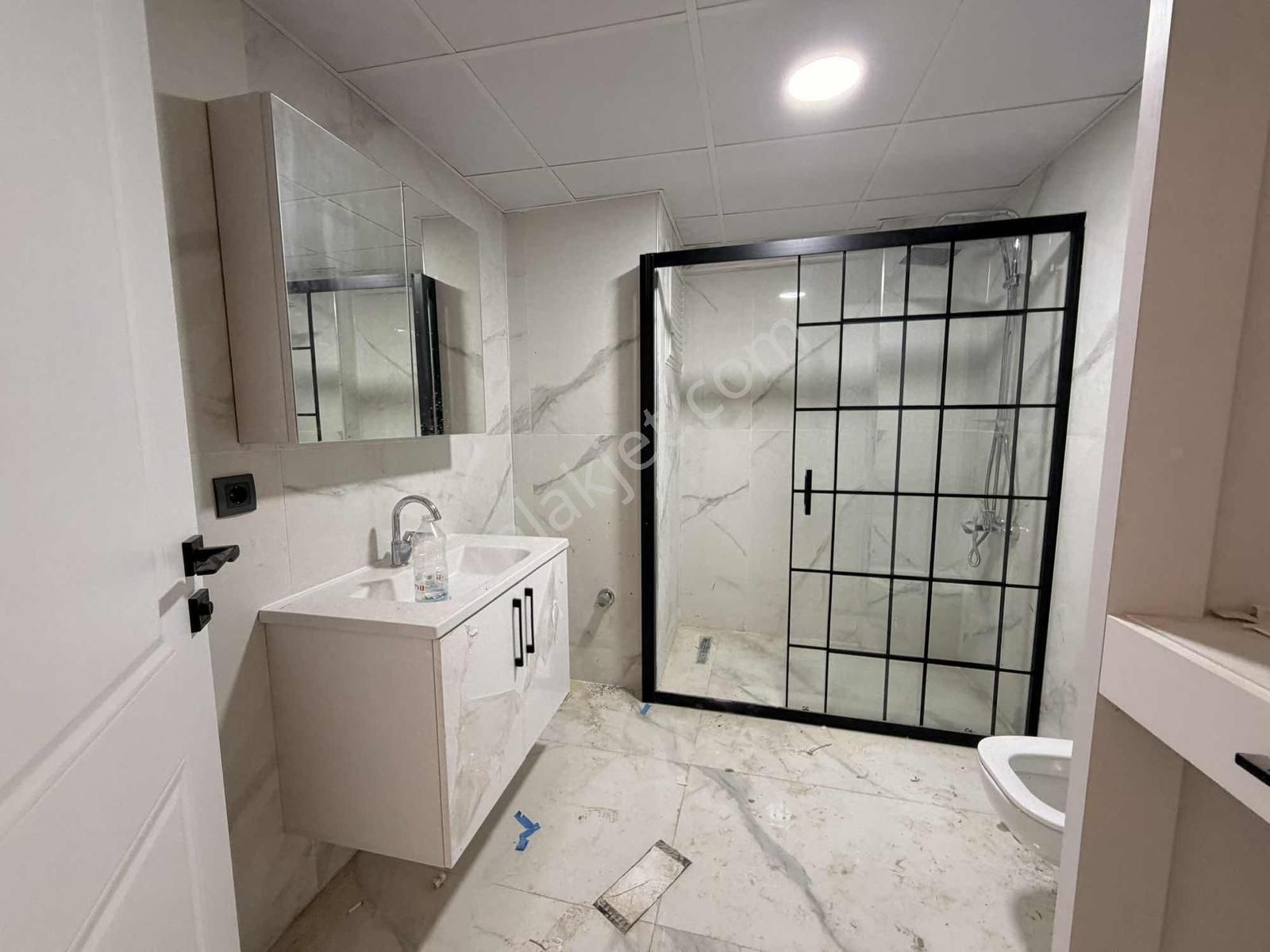 Uygan'dan Torbalı Mah. 3+1 135m² Giyinme Odalı Lüx İzban Dibi - Görsel 10