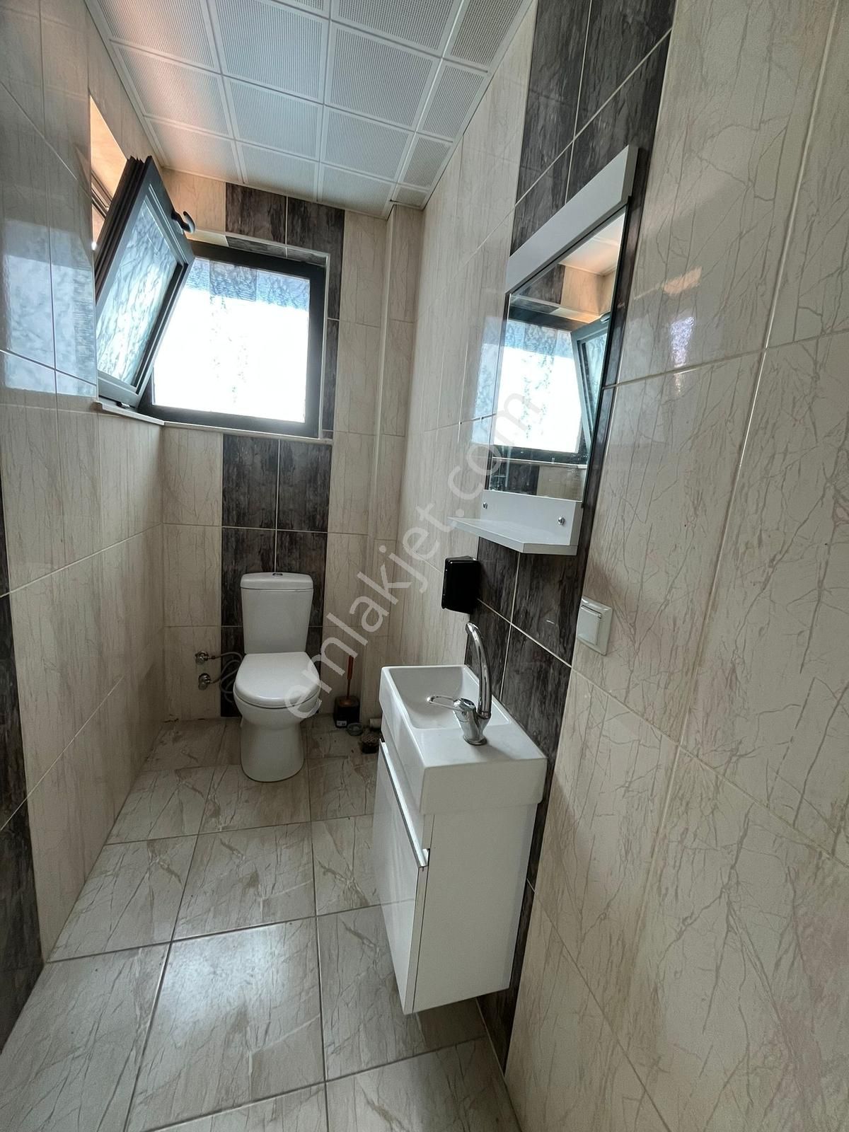 Turyap'tan Yaşamkent'te Cadde Üzeri Köşe Başı Kiralık Ofis Katı - Görsel 19