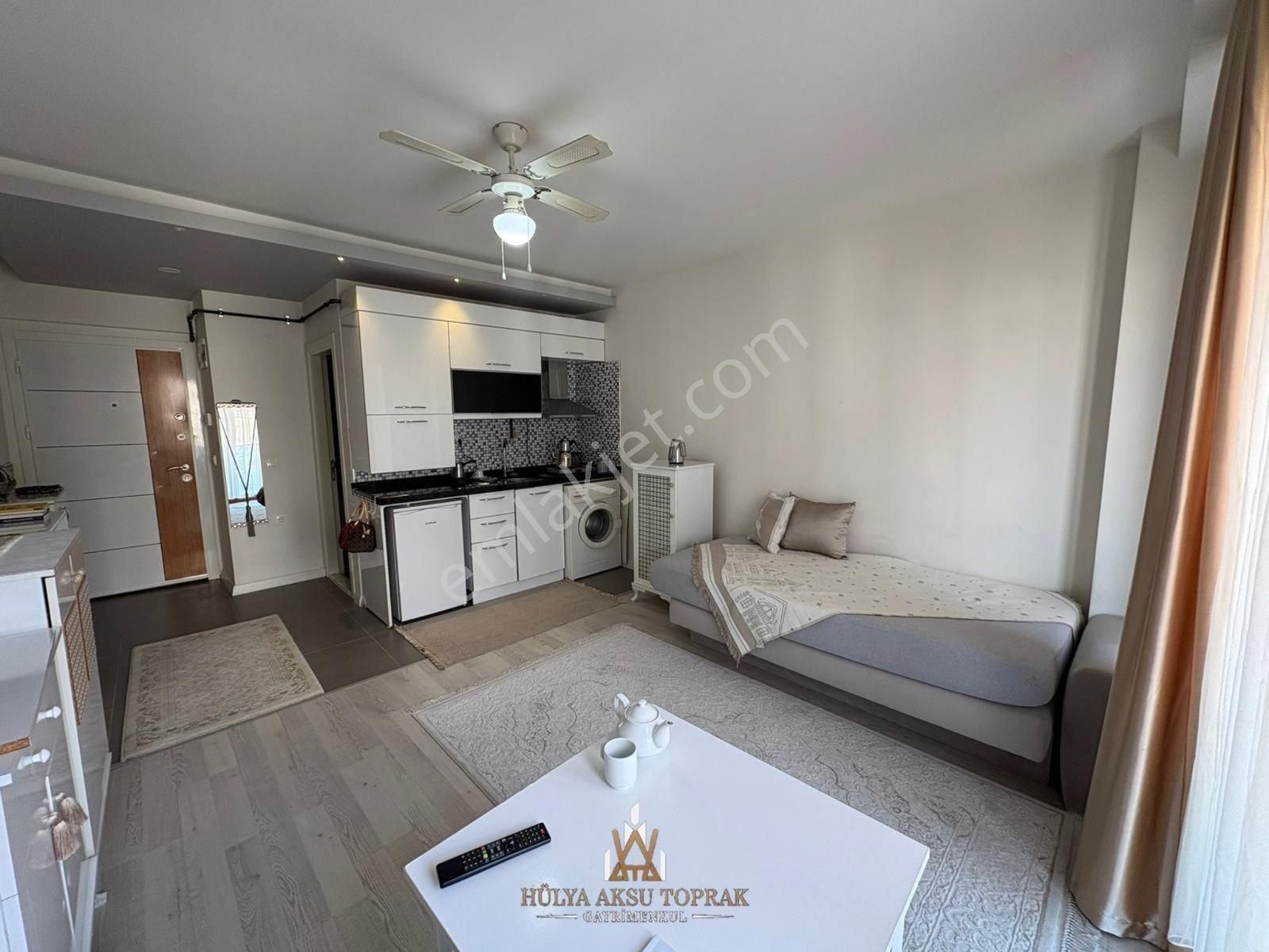 19 Mayıs Bulvarında Teraslı Lüks Satılık Stüdyo Daire - Görsel 4