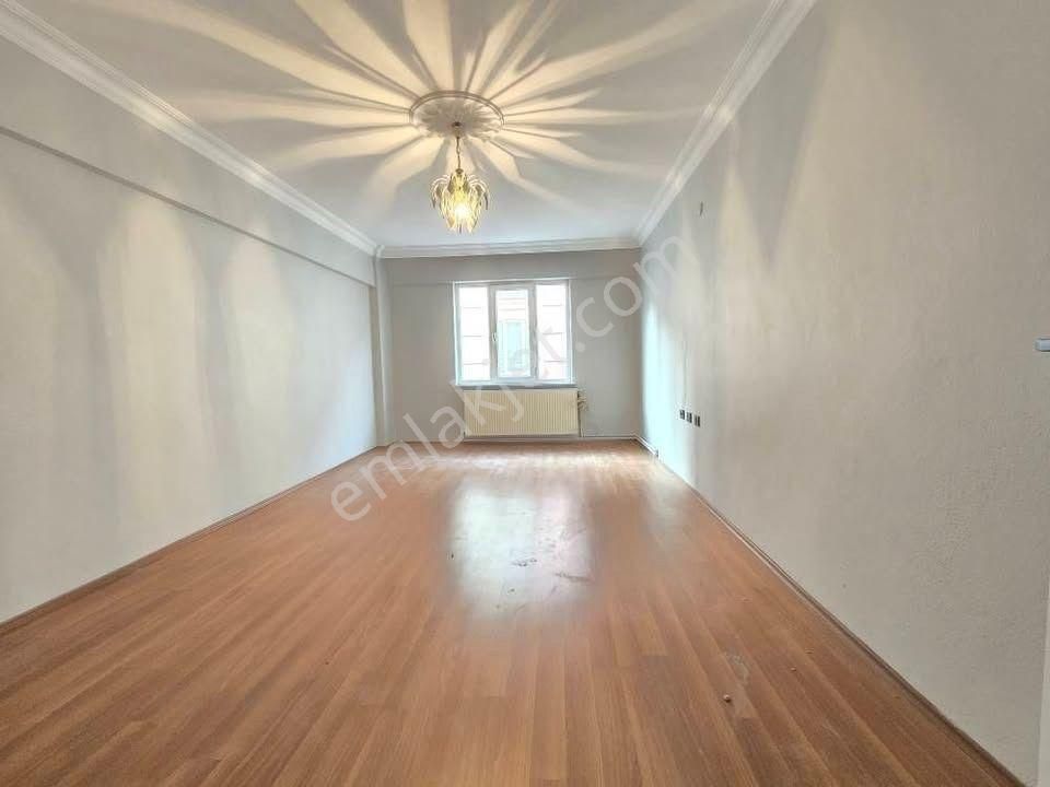 Arslanbeyden Tekirdağ Çorlu Mevkiinde Acil Satılık Daire Fırsatı!!!!!