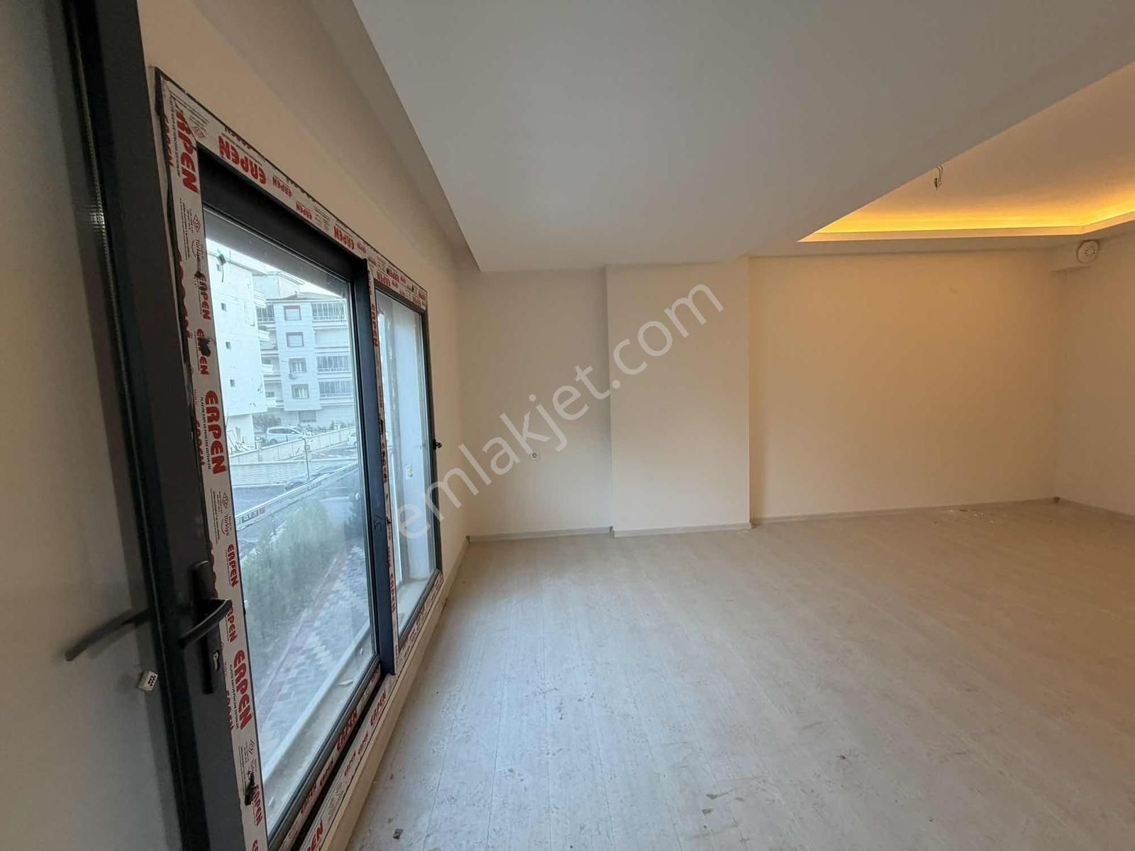 Uygan'dan Torbalı Mah. 2+1 115m² İzban Dibi Yüksek Kredi İmkanı - Görsel 10