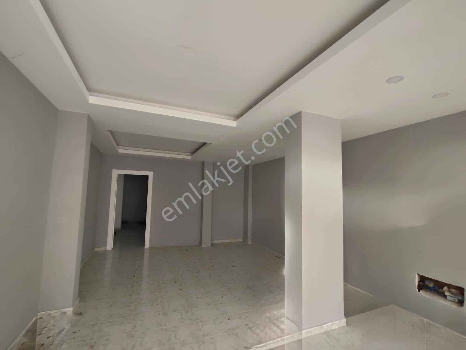 Cumhuriyet Mahallesi Kiralık İşyeri