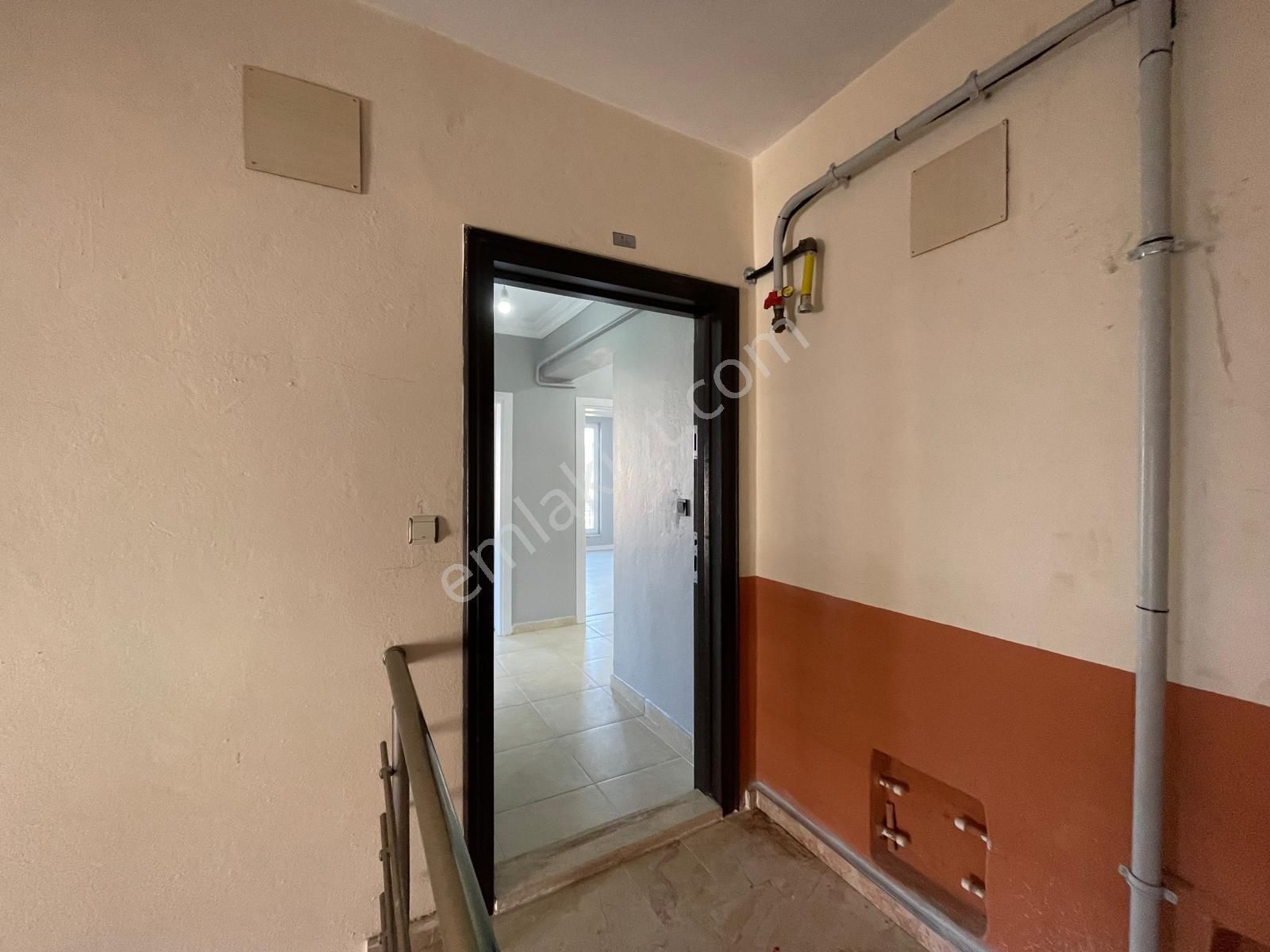 Karasu Yalı Mahallesi Merkezinde Kısmi Deniz Manzaralı Mut Ayrı - Görsel 22