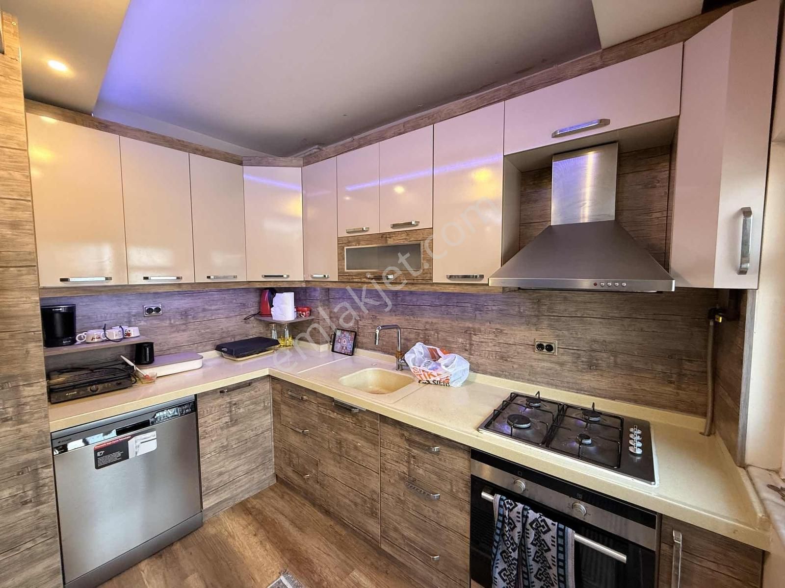 Karamazak Mahallesi Akıllı Ev Sistemli 220m²4+1 Satılık Daire - Görsel 26