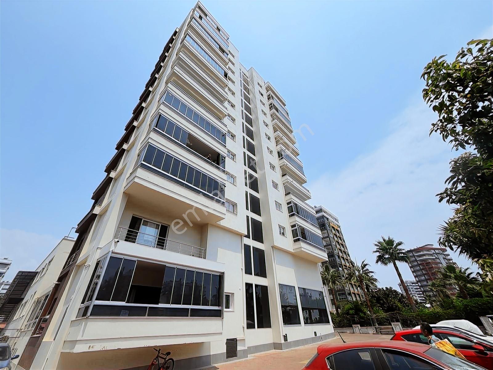 Aileler İçin İdeal! Ultra Geniş 3+1 Satılık Daire - Görsel 13