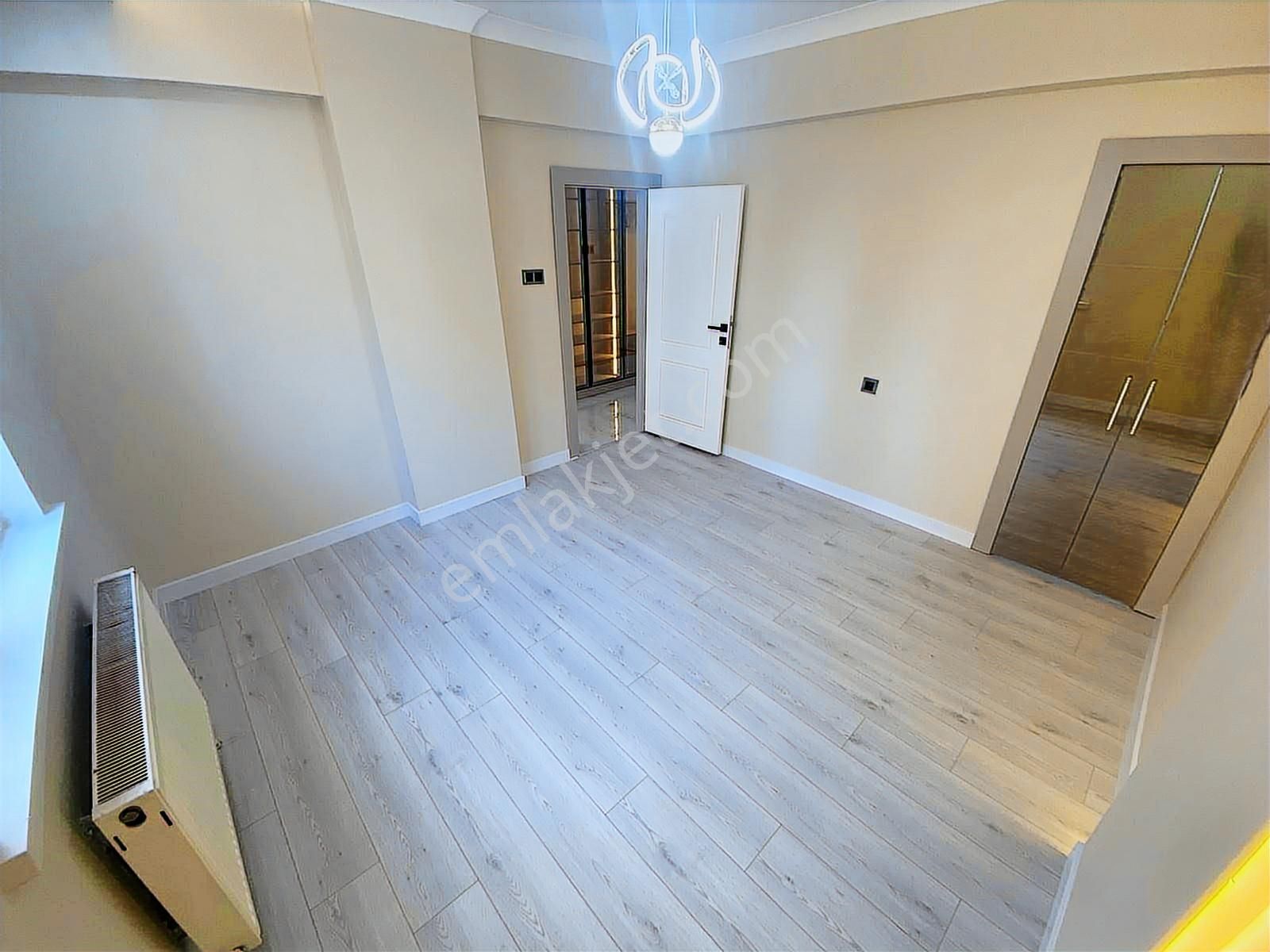 Sincan Mareşal Çakmak Mah'de 3+1 Ara Kat Full Yapılı Daire - Görsel 17