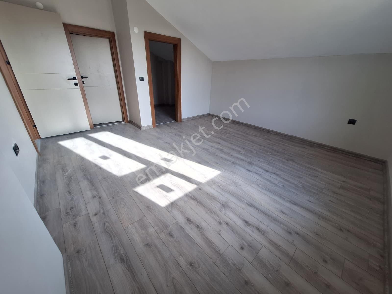 Yenimahalle'de Sıfır Binada Geniş Harika 4+1 Dubleks - Görsel 23