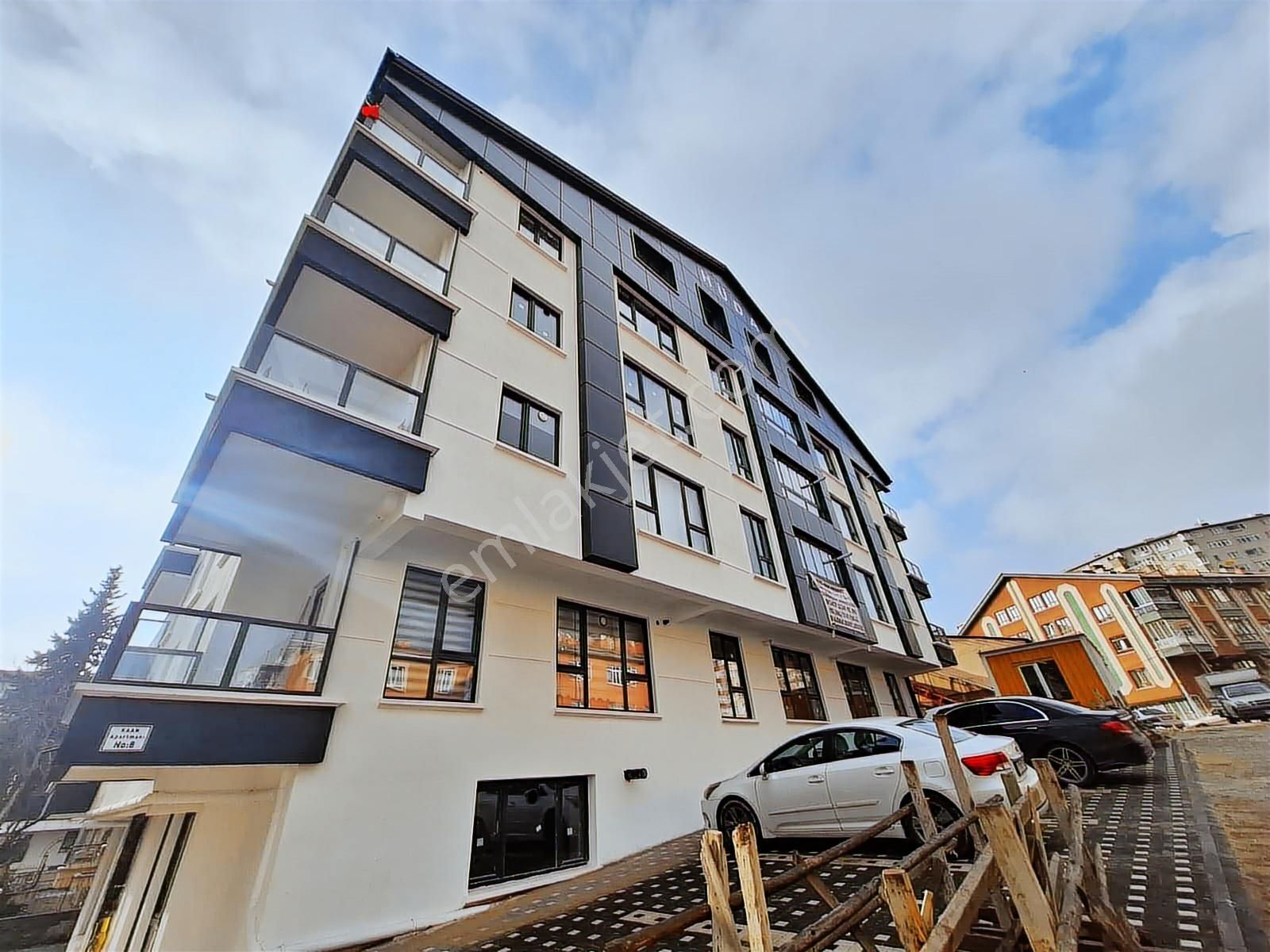 Yenimahalle'de Sıfır Binada Geniş Harika 4+1 Dubleks - Görsel 11