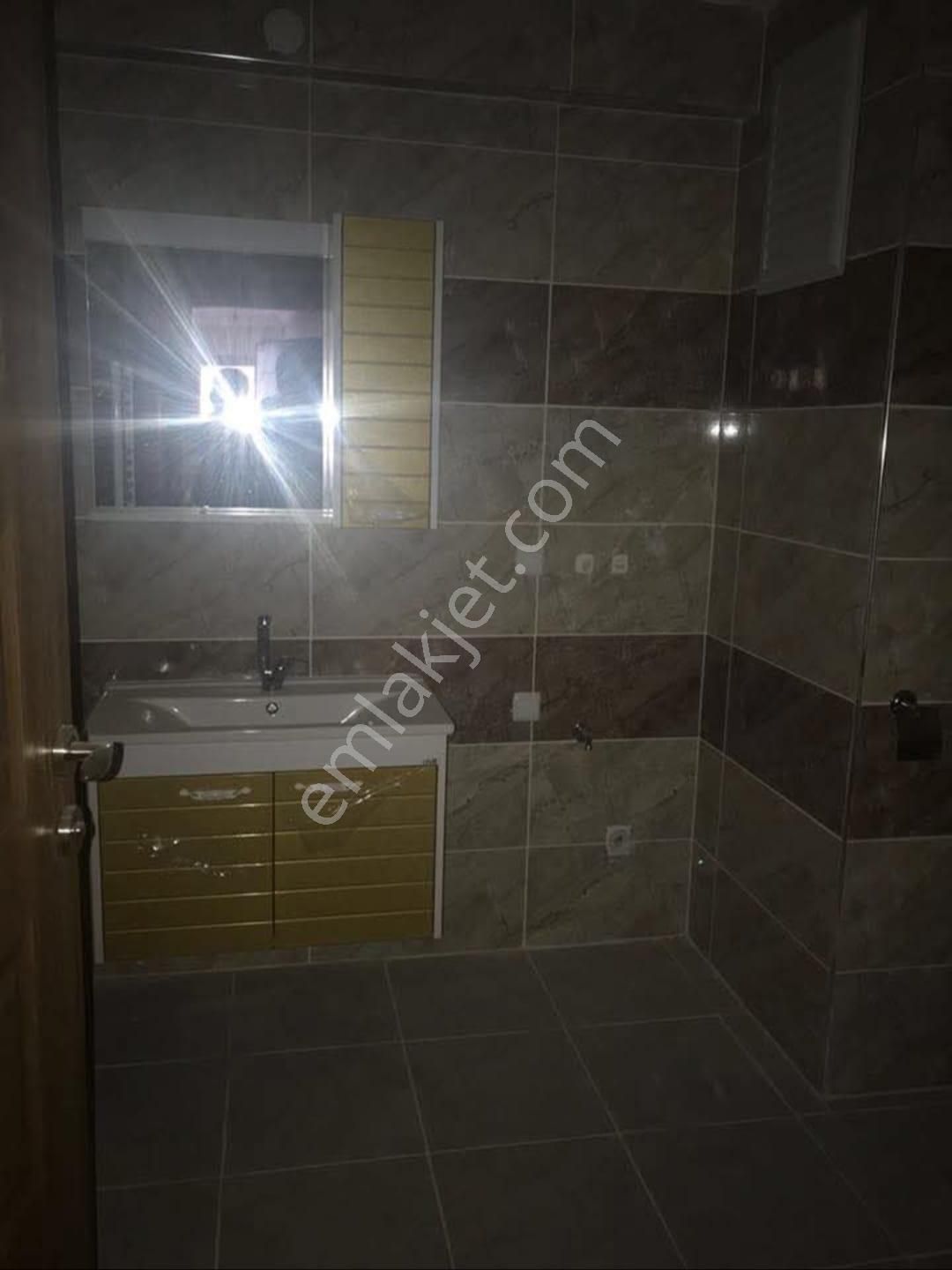 2+1 Kapalı Mutfak Sabit Getirili Daire - Görsel 12