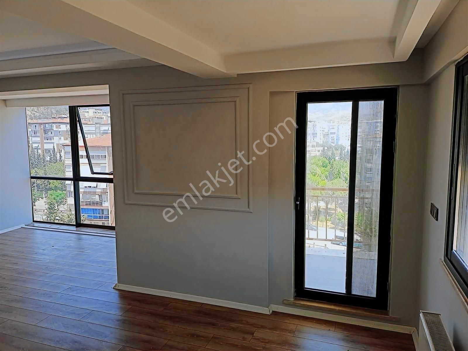 Karşıyaka Zübeyde Hanım Mah De Recidance 3+1 Satılık - Görsel 9