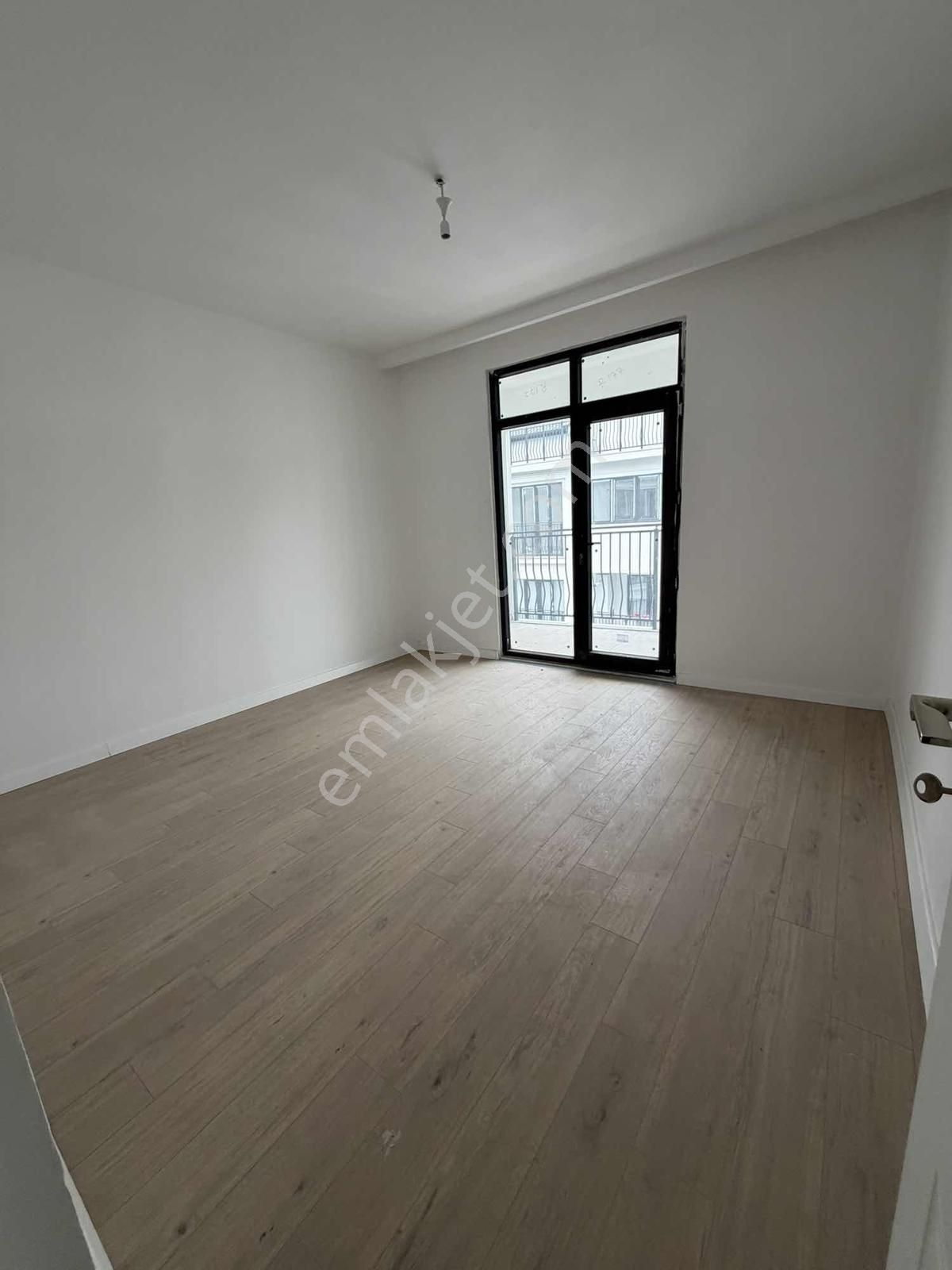 Daimi Taşkın Gayrımenkul'den Aksu Yaşam Sıtesı'nde 5 + 2 Dubleks - Görsel 8