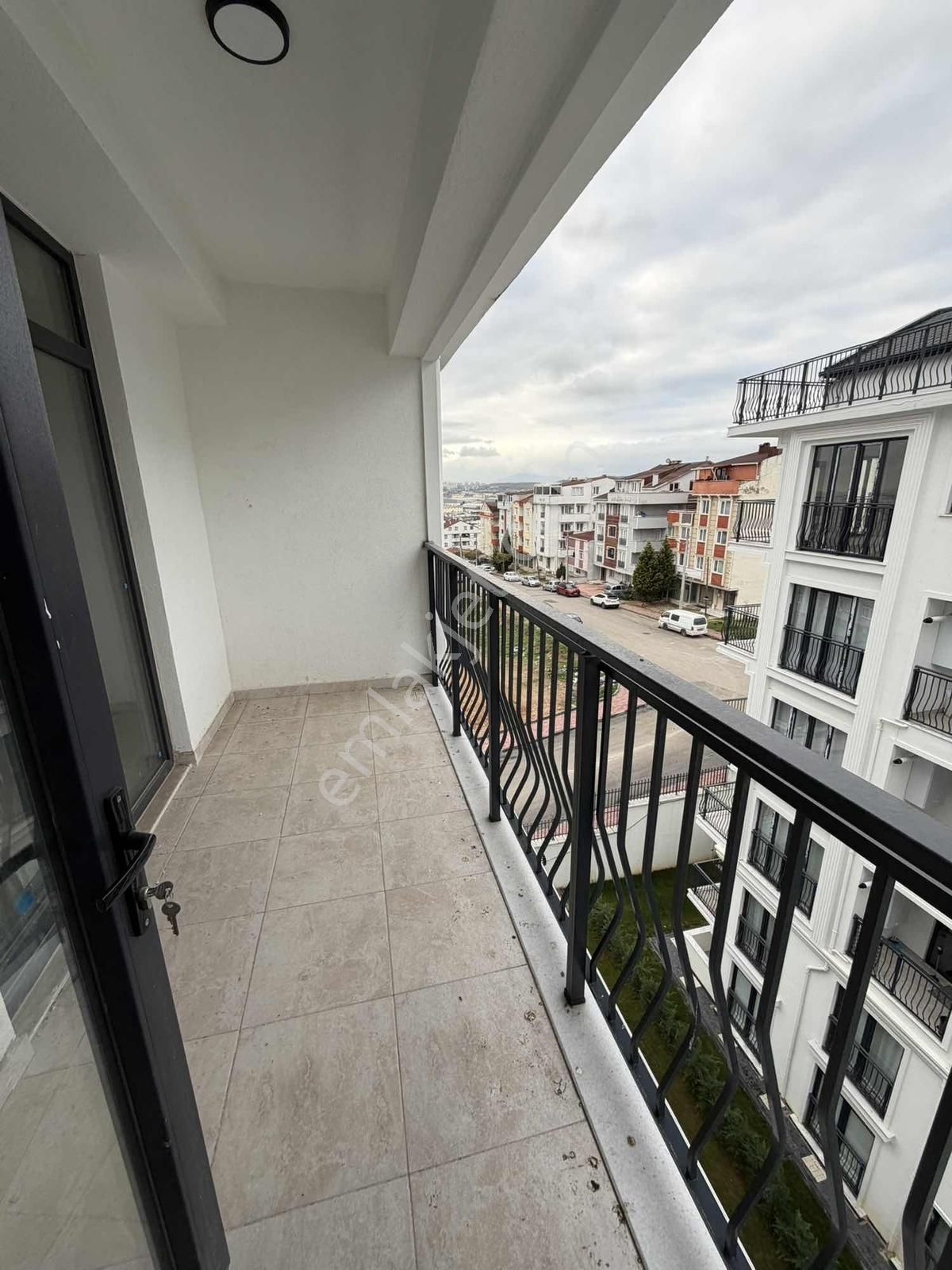 Daimi Taşkın Gayrımenkul'den Aksu Yaşam Sıtesı'nde 5 + 2 Dubleks - Görsel 23